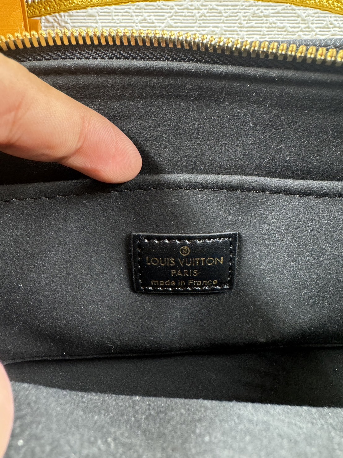 LV OnTheGo East West กระเป๋าทรงโท้ทดีไซน์ใหม่ สัดส่วนลงตัวงดงาม เกรดออริ 1:1 สลับแท้