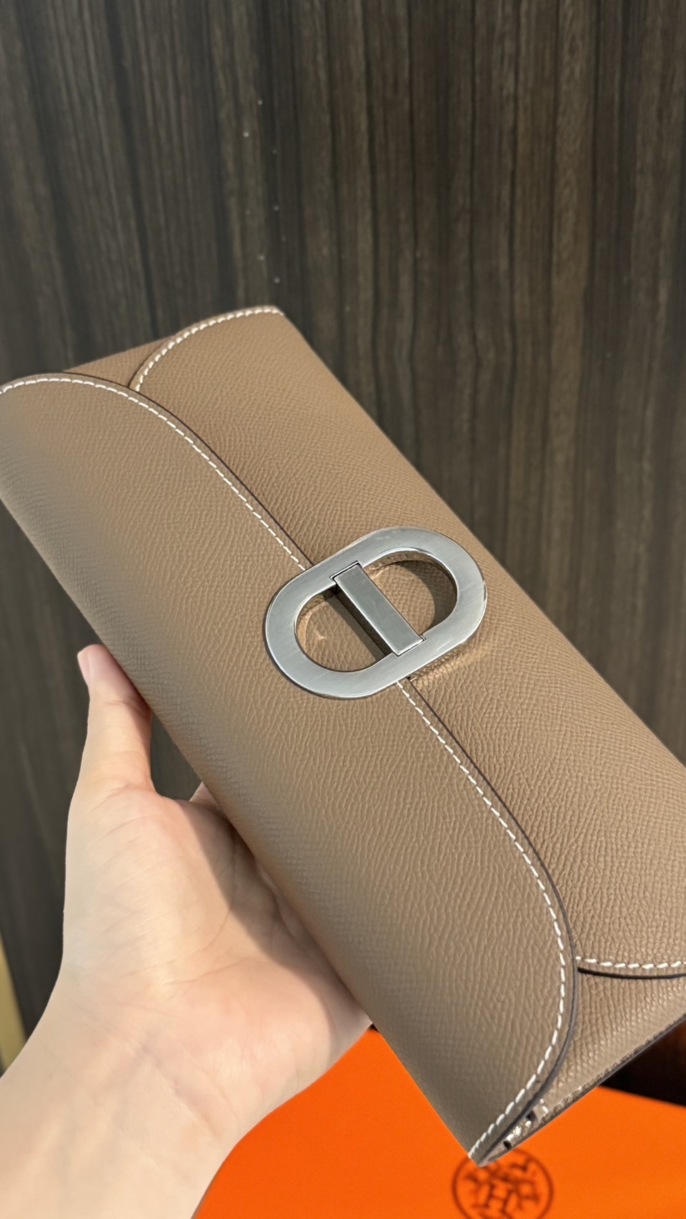 HERMES Chaine d'Ancre To Go wallet กระเป๋าถือสะพายแบรนด์หรู ดีไซส์กระเป๋าสตางค์ใบยาว Long wallet in Epsom Saddle-stitch เกรดออริ สลับแท้ 1:1 ใช้งานต่างประเทศได้