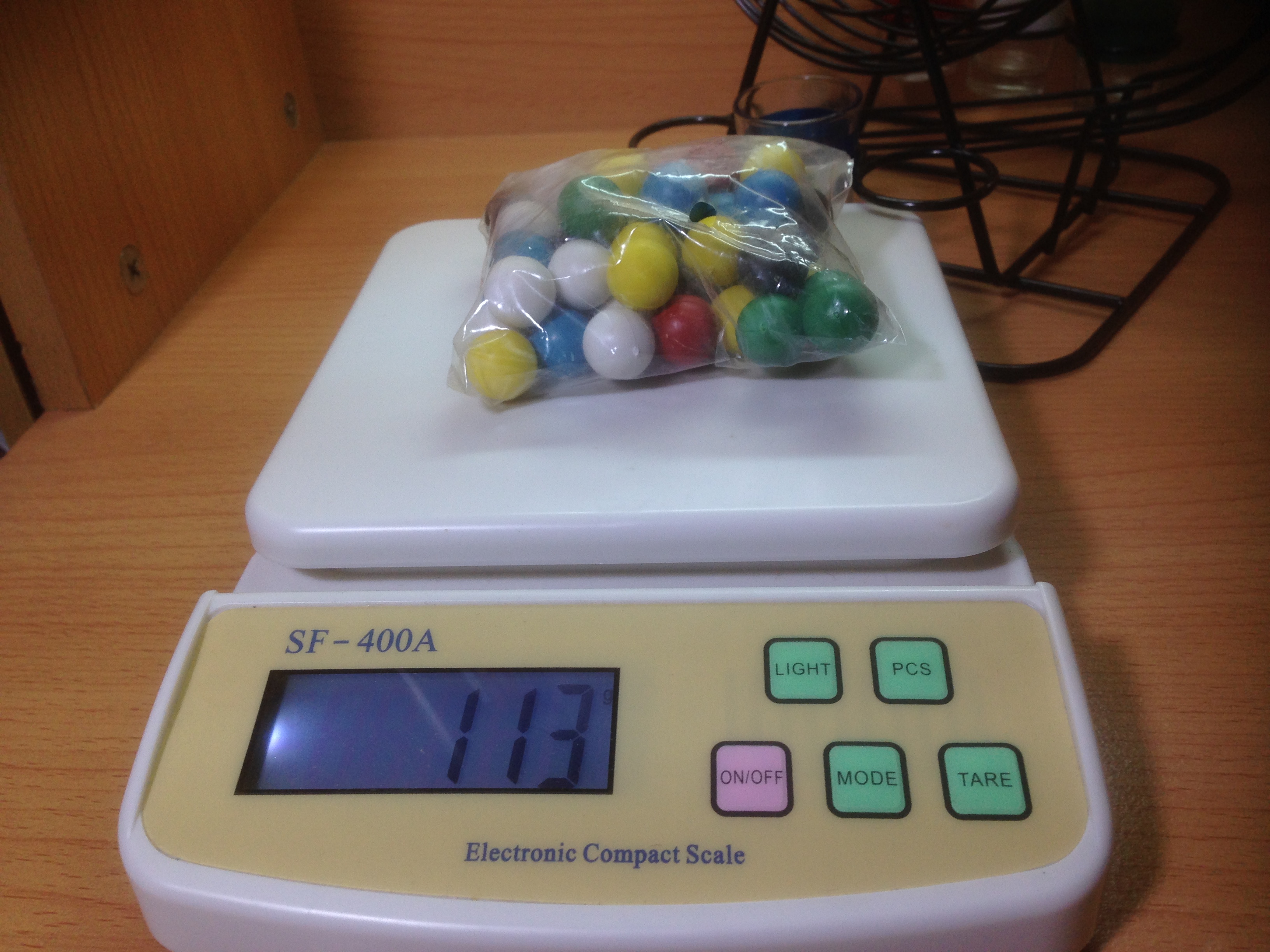 บิงโก้นักดื่มแบบคันโยกหมุน