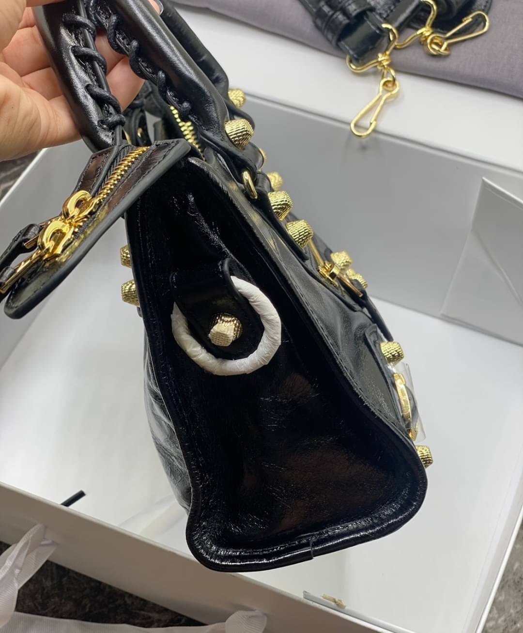 VIP 】หนังแท้ BALENCIAGA Classic City Mini Shoulder Bag พร้อมส่งที่ไทย