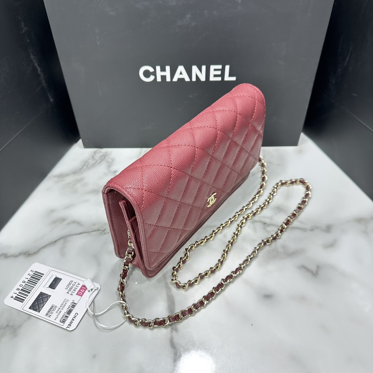 ORI หนังแท้ | CHANEL Woc Wallet on Chain 18cm กระเป๋าสะพายทรงวอคดีไซน์แบ่งช่องด้านในเป็นกระเป๋าสตางค์ รุ่นยอดนิยม หรูหราระดับตำนาน สวยงามเหนือกาลเวลา