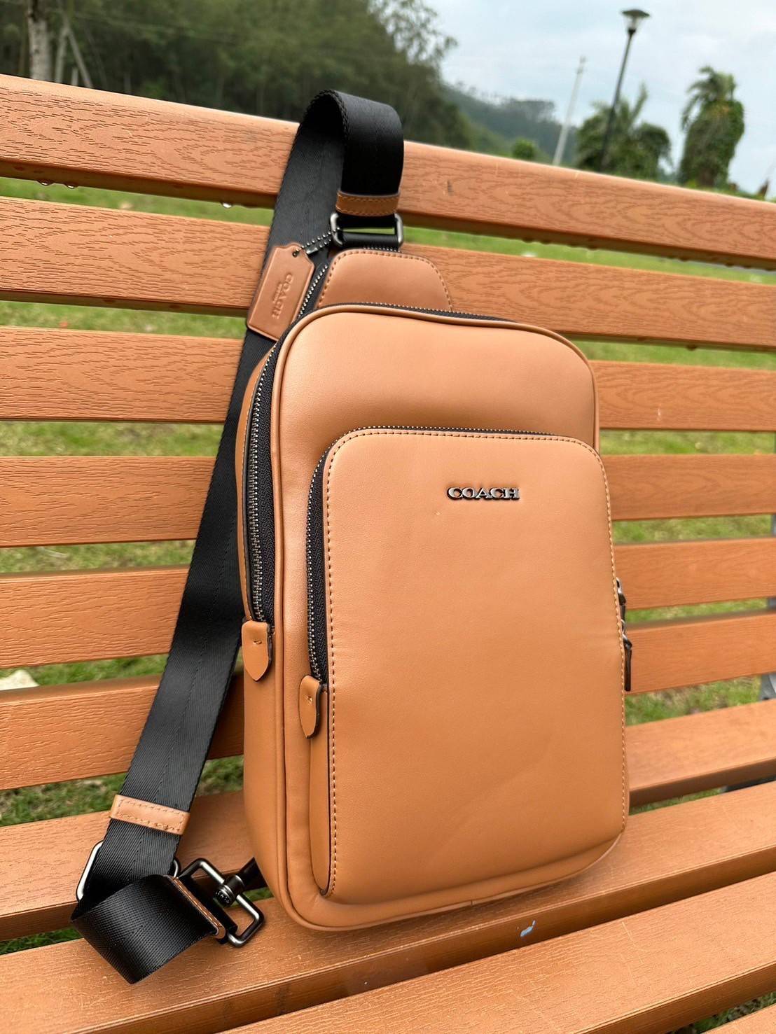 พร้อมส่ง 4 สี COACH Ethan Pack In Signature Canvas / COACH GRAHAM PACK กระเป๋าคาดอก 🧡 เกรดท็อปออริจินอล 1:1 สลับแท้ เกรดดีสุด ใช้งานต่างประเทศได้