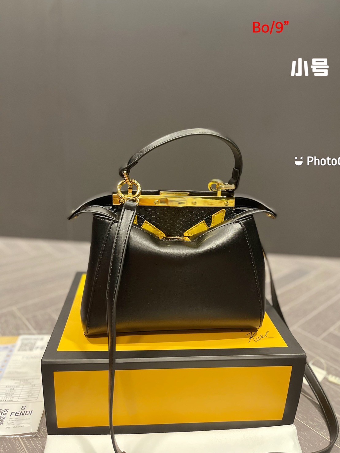 Fendi peekaboo Monster handle bag 9" กระเป๋ายอดนิยมของแบรนด์ ดีไซน์สวยเรียบหรูแฝงด้วยความเก๋ มาพร้อมสายยาว