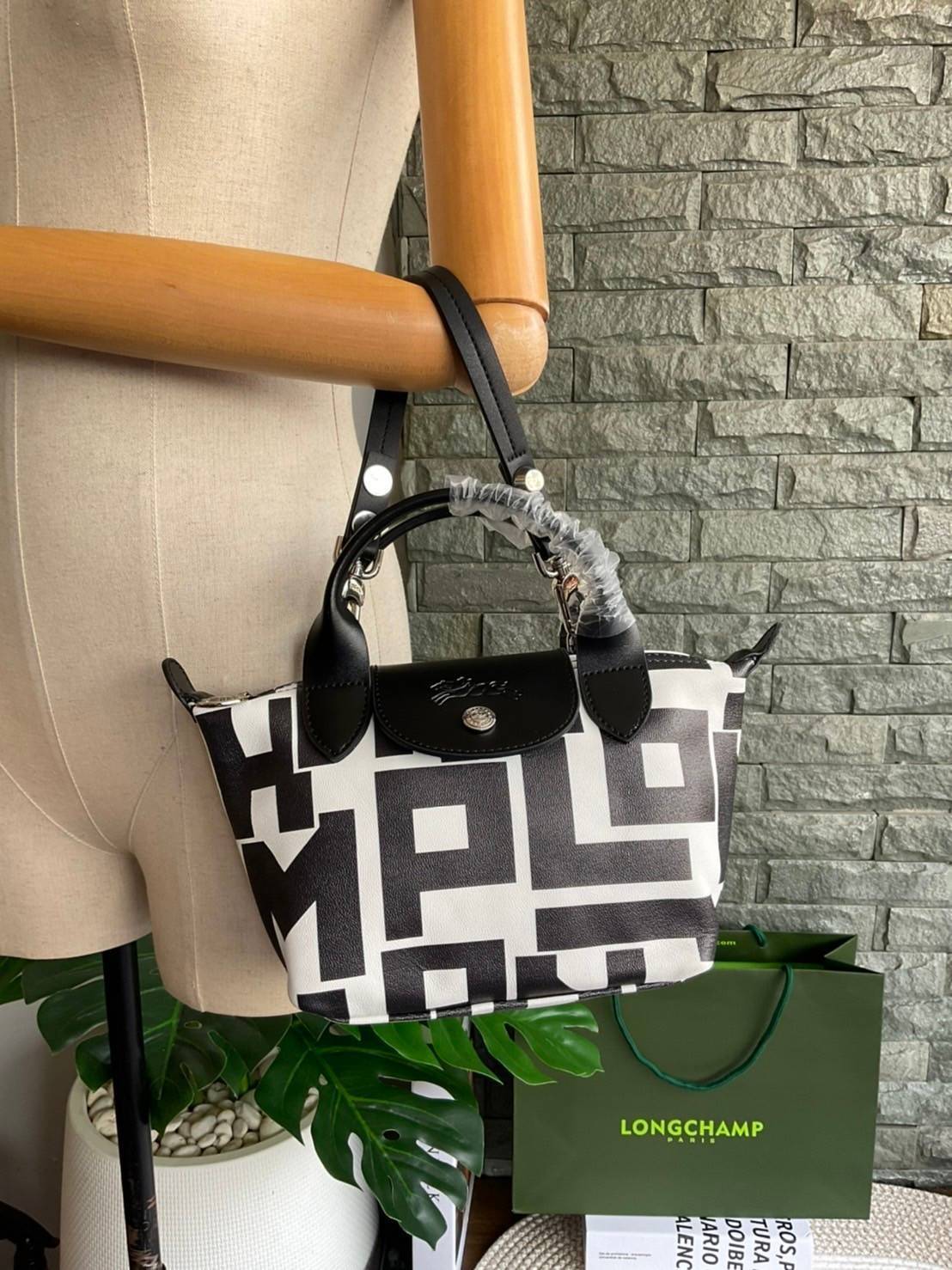 Longchamp Le Pliage Lgp Mini Tote - กระเป๋าถือขนาดเล็ก วัสดุหนังเมทิส หรือ หนังแกะ - น้ำหนักเบา จุของได้เยอะ เปิด-ปิดด้วยซิปสะดวกใช้