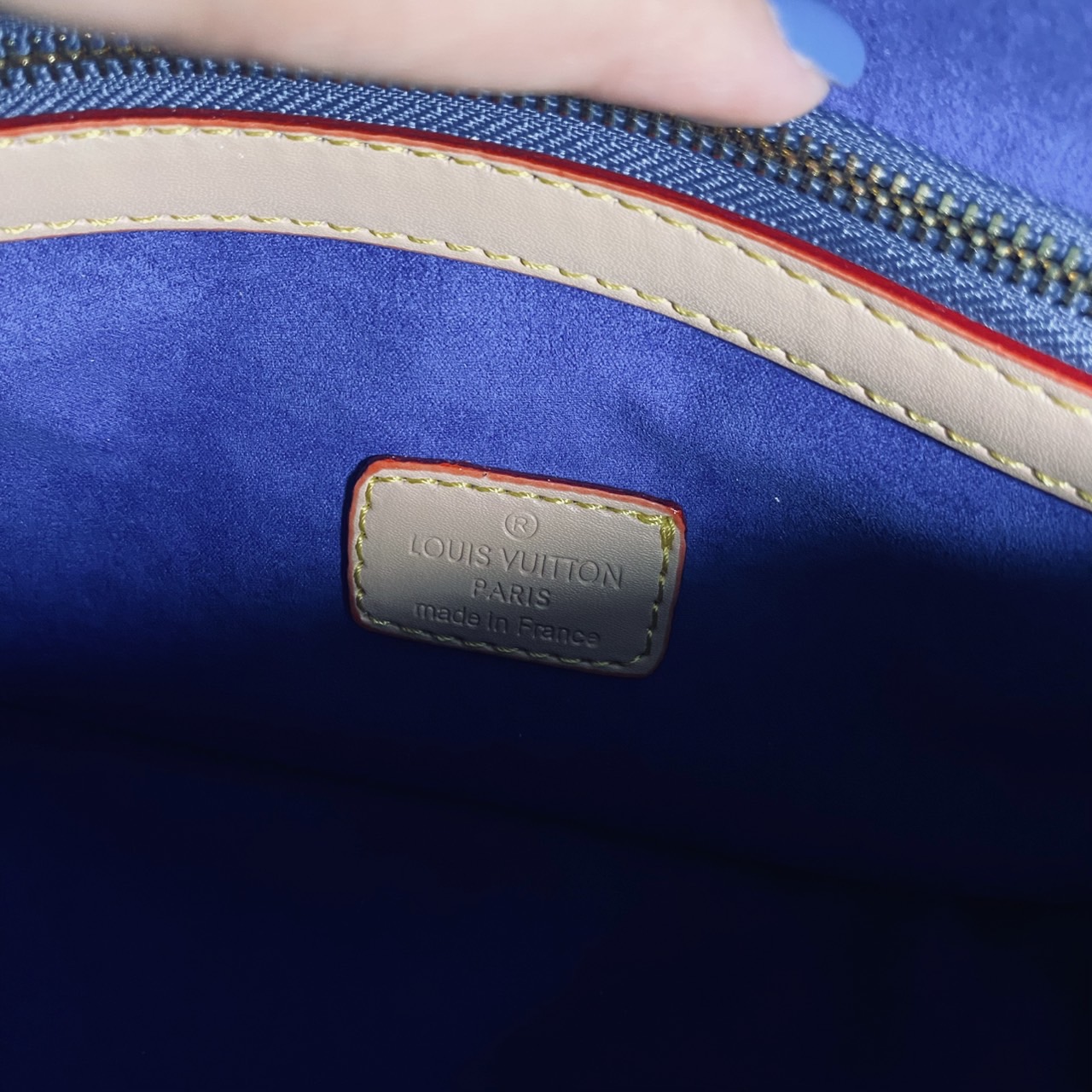 LV diane monogram denim bag กระเป๋ามัลติฟังก์ชั่นเดนิม ดีไซน์ใหม่สียีนส์สวยมีเสน่ห์ มาพร้อมสาย 2 แบบ สายหนังคล้องไหล่ได้ และสายสปอร์ตครอสบอดี้ได้