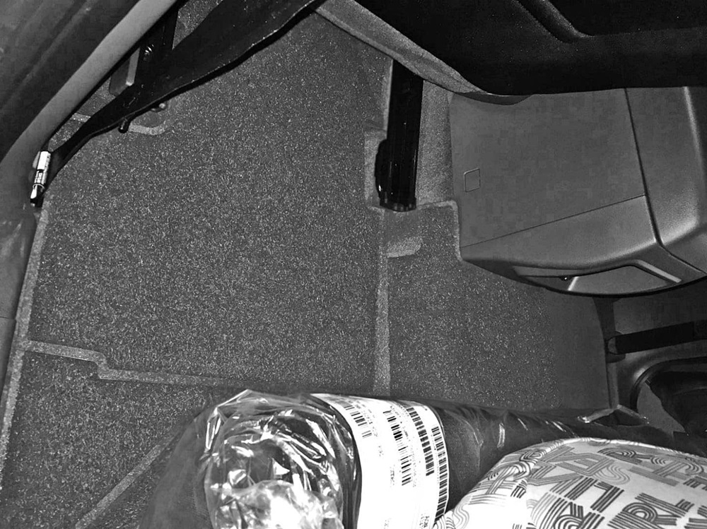 พรมดักฝุ่นไวนิล FORD RANGER CAB ปี2012-21 พรมไวนิล แรนเจอร์ รีดขอบ เข้ารูป เต็มคัน