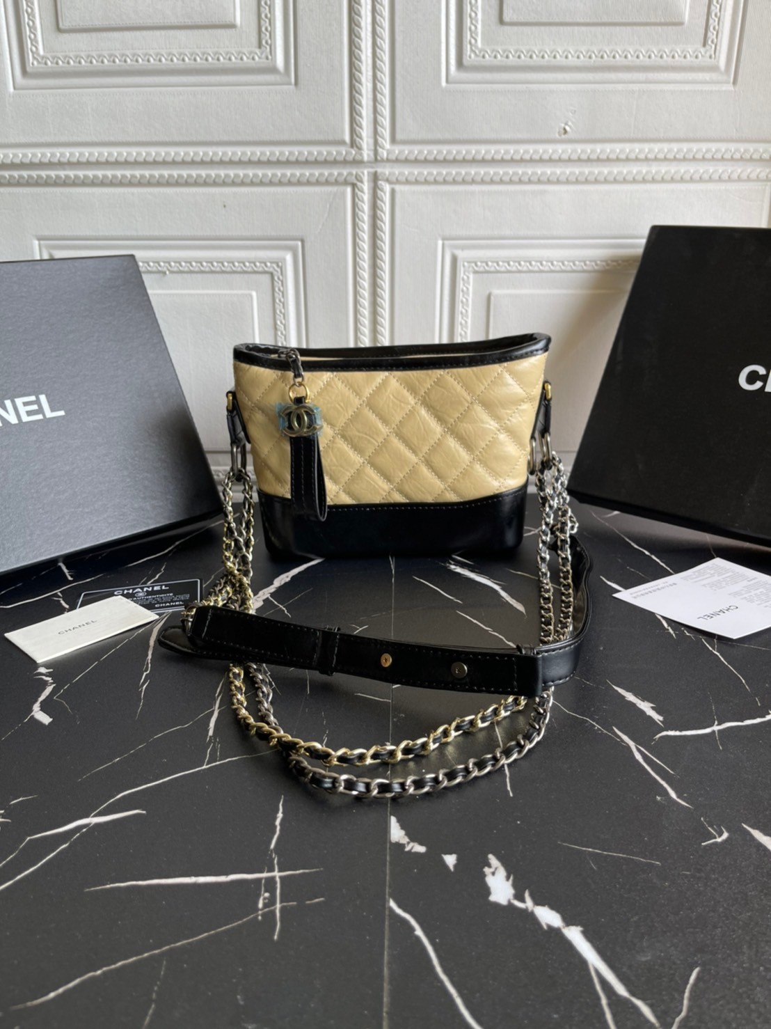 หนังแท้ CHANEL GABRIELLE HOBO BAG พร้อมส่งที่ไทย 3 สี