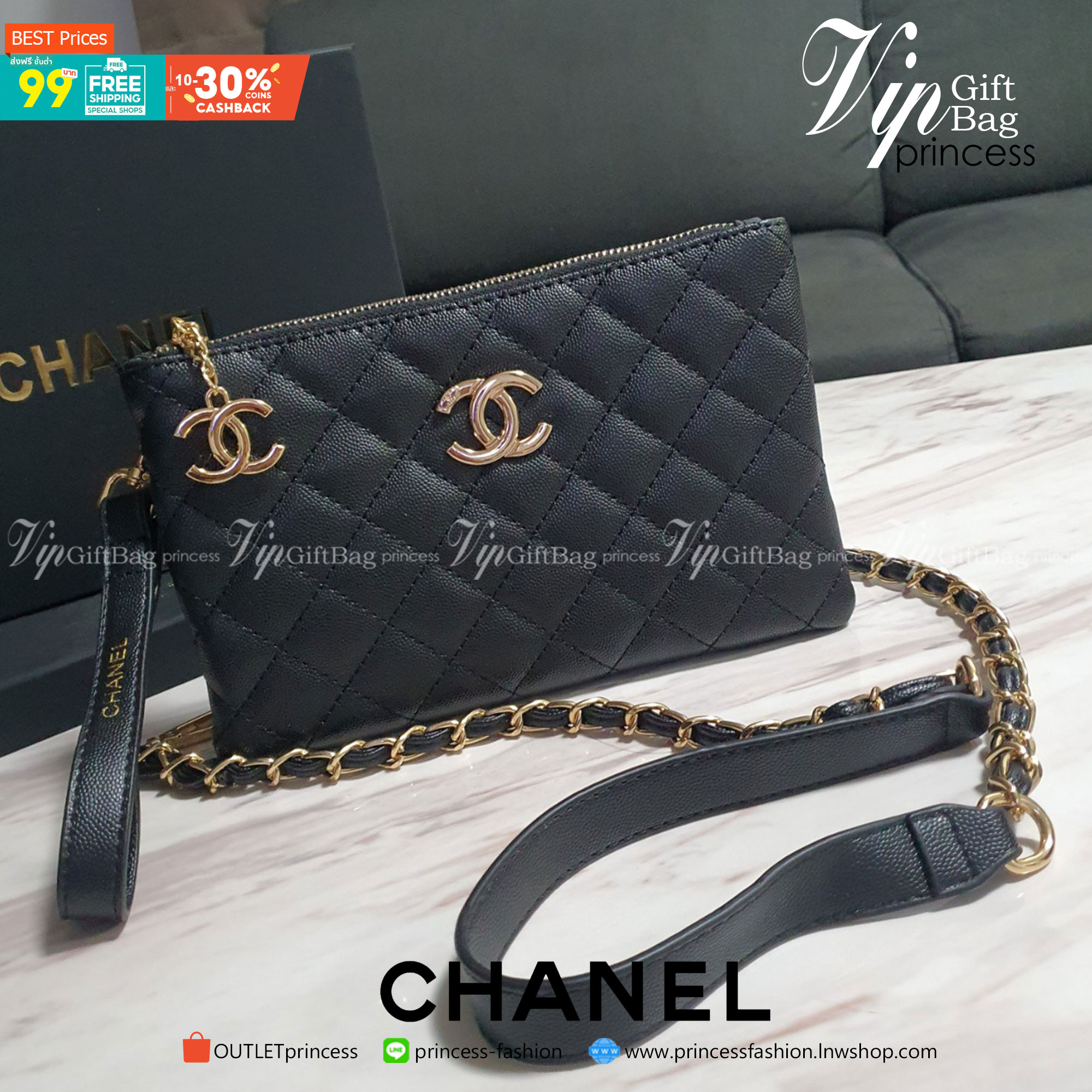 RESTOCK! รุ่นขายดีค่า กระเป๋าคลัทช์&ครอสบอดี้ ทรงหรู จากงาน CHANEL VIP GIFT(GIFT WITH PURCHASE) จากเคาเตอร์ต่างประเทศ จากแบรนด์ CHANEL ลายหนัง CAVIER ของแท้ 100% ด้านหน้าประดับโลโก้แบรนด์สีทอง เปิดปิดด้วยซิป อะไหล่ทอง ด้านในปั้ม MADE IN ITALY ด้านหนึ่งเป็