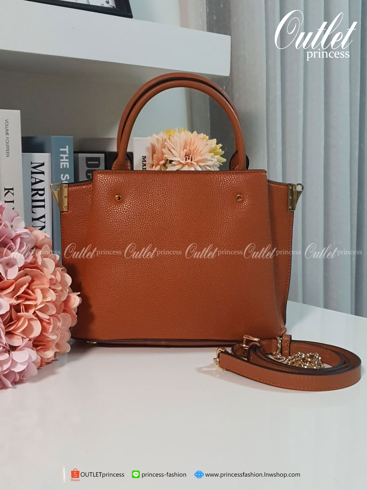 ของแท้ 100% NEW COLLECTION!! MICHAEL KORS GENIE LEATHER BAG สีน้ำตาล