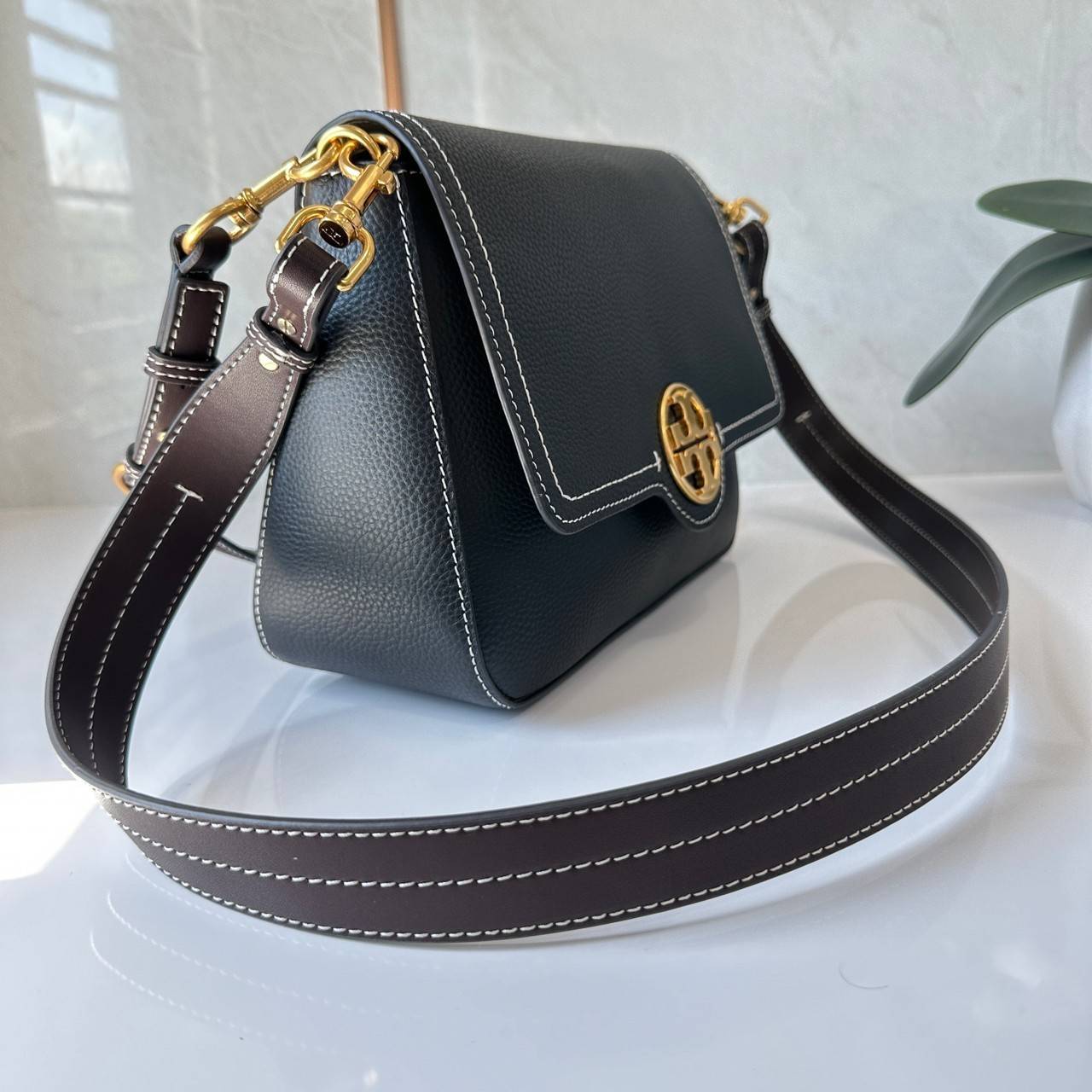 พร้อมส่ง 2 สี TORY BURCH FELIX CONVERTIBLE SHOULDER BAG กระเป๋าสะพาย เกรดท็อปออริ เกรดดีสุด สลับแท้ 1:1