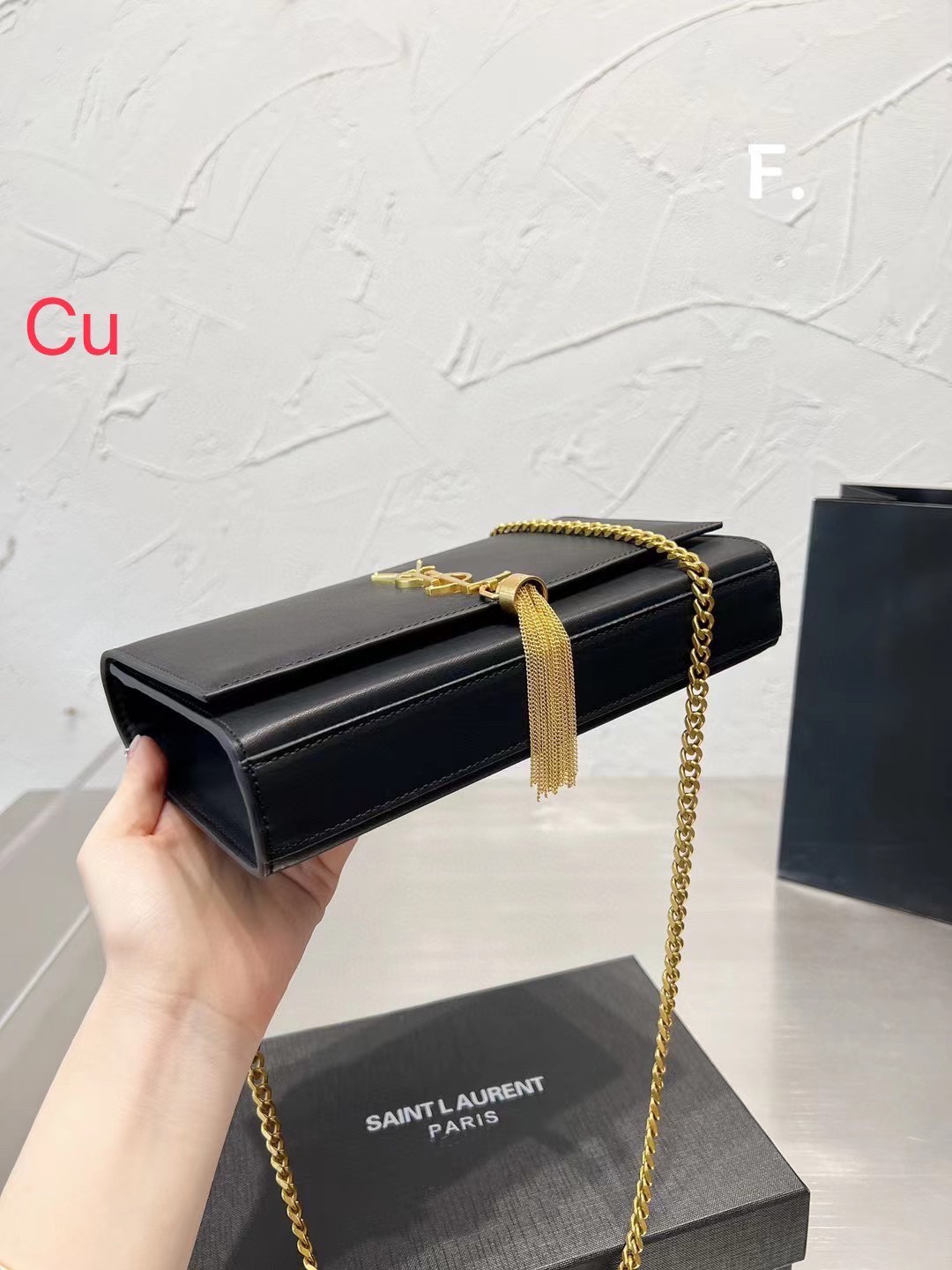 YSL Kate Tassel Shoulder Bag / YSL BAG พร้อมส่ง 6 สี กระเป๋าสะพายแบรนด์หรู รุ่นฮิตลอดกาล งานสวยดูดีมีระดับ ปั้มทุกจุด งานหนังเรียบสวยมากๆ