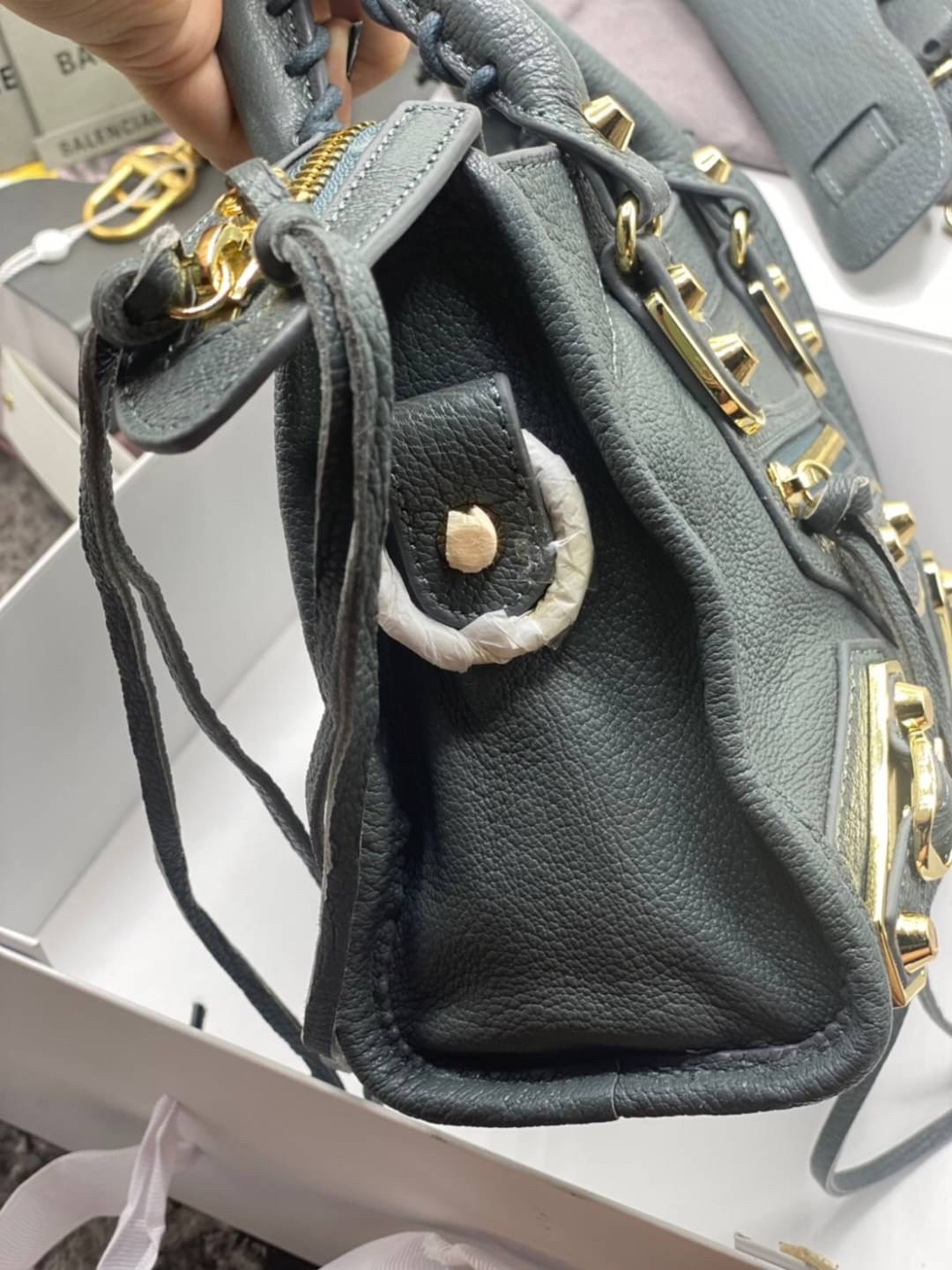 VIP 】หนังแท้ BALENCIAGA Classic City Mini Shoulder Bag พร้อมส่งที่ไทย โทนสีสวยละมุน