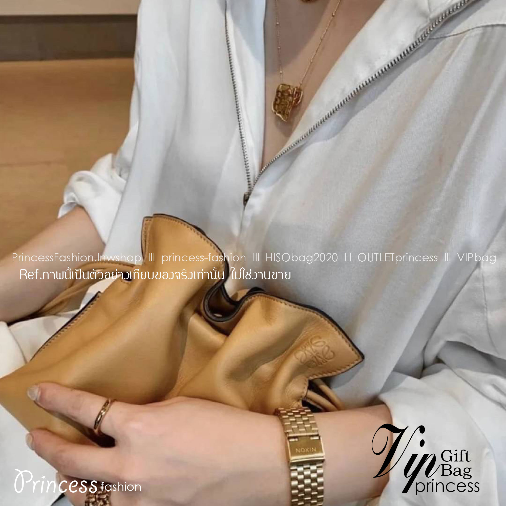 LOEWE Flamenco Clutch Bag / LOEWE CROSSBODY BAG กระเป๋าหนังทรงขนมจีบ อะไหล่ทอง วัสดุหนังอย่างดี