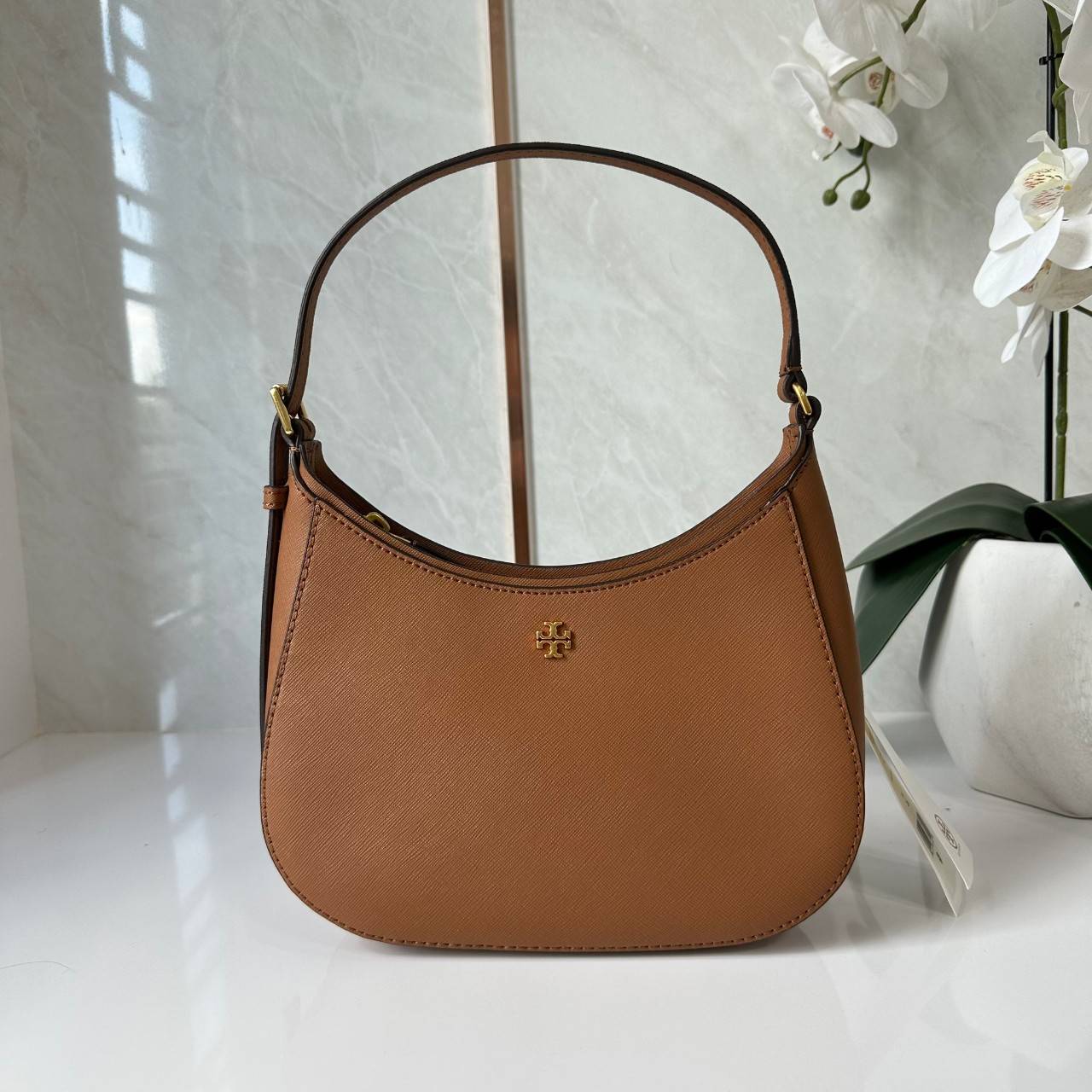 TORY BURCH EMERSON ZIP SHOULDER BAG 137416 / TORY BAG พร้อมส่ง 3 สี กระเป๋าสะพายไหล่ / คล้องแขน หนังซาเฟียโน่ ทนทาน