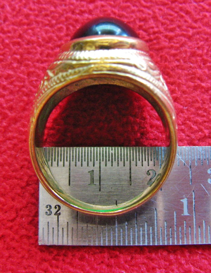 สินค้าหมดค่ะ แหวนพลอยมณีใต้น้ำ(เพชรพญานาค)สีเขียวเนื้อทองเหลือง(ทุกราศี)ค่ะ