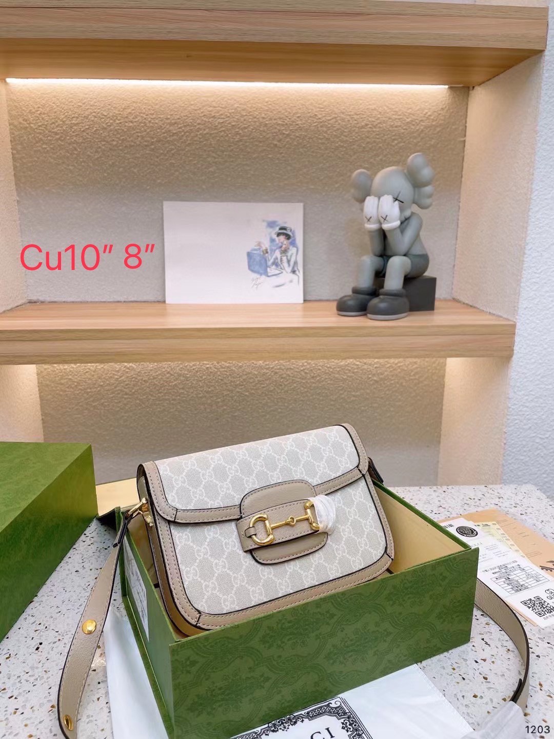 Gucci horsebit 1955 shoulder bag / GUCCI BAG พร้อมส่ง 5 สี กระเป๋าสะพายไหล่/สะพายข้างทรงคลาสสิค สวยผู้ดี ดารา เซเลปใช้กันเพียบ สวยอยู่ทรง มากี่รอบก็ไม่เคยพอ!! รุ่นเด็ดสุด!! ฮ็อตสุด!