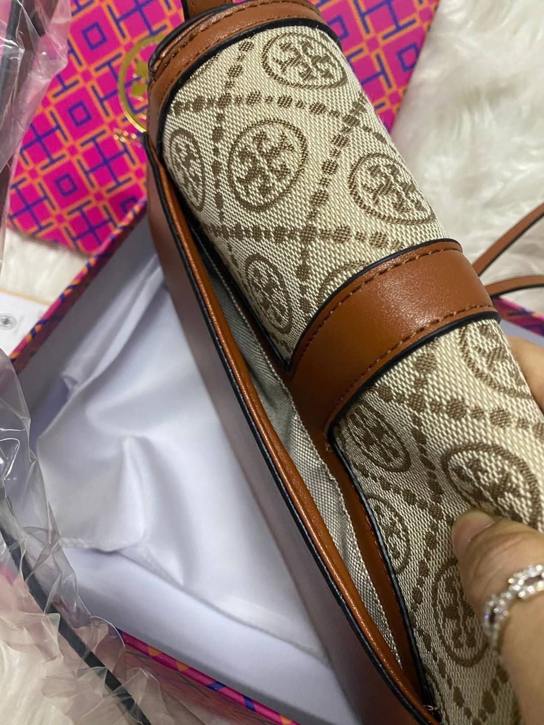 TORY BURCH MILLER CANVAS QUADRANT SADDLE BAG