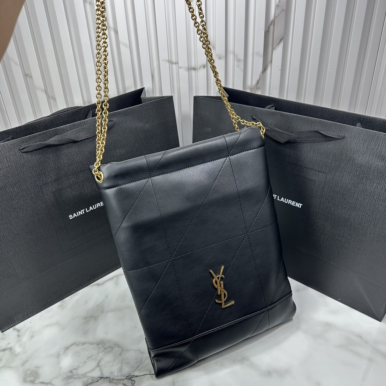 YSL JAMIE 4.3 POCHON / YSL TOTE BAG กระเป๋าสะพายทรงโท้ท รุ่นใหม่ งานหนังเต็มใบจุของได้เยอะ เกรดออริ 1:1
