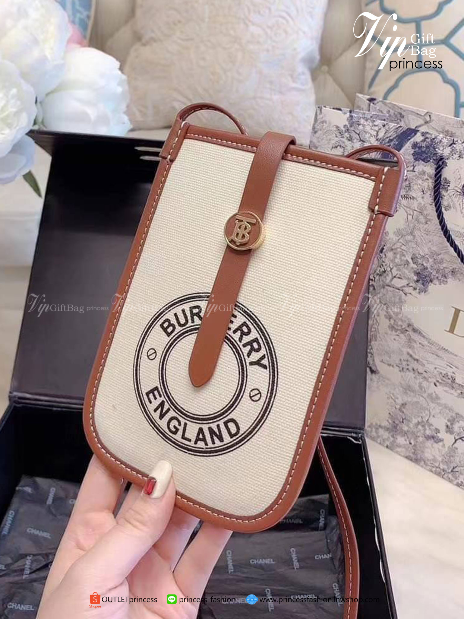 BURBERRY FRAGRANCES CROSSBODY BAG Gift With Purchase Limited Edition (GWP) วัสดุ Canvas & Leather