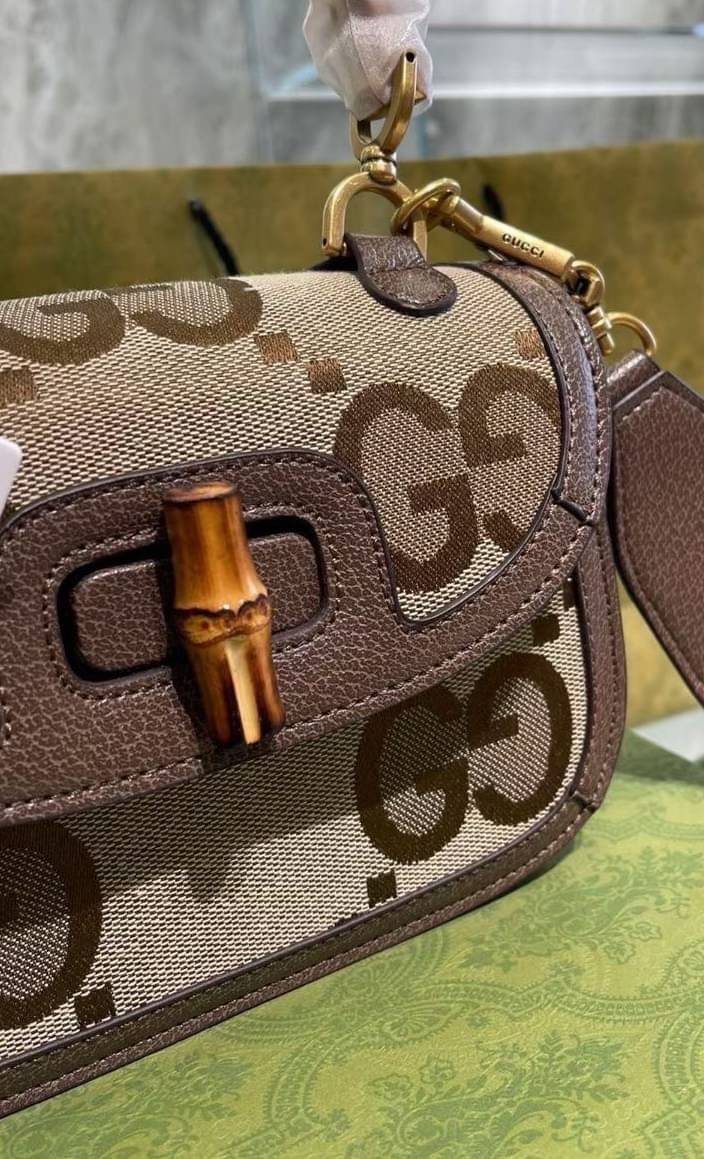 Gucci Bamboo 1947 jumbo GG mini bag พร้อมส่งที่ไทย Camel and ebony jumbo GG canvas