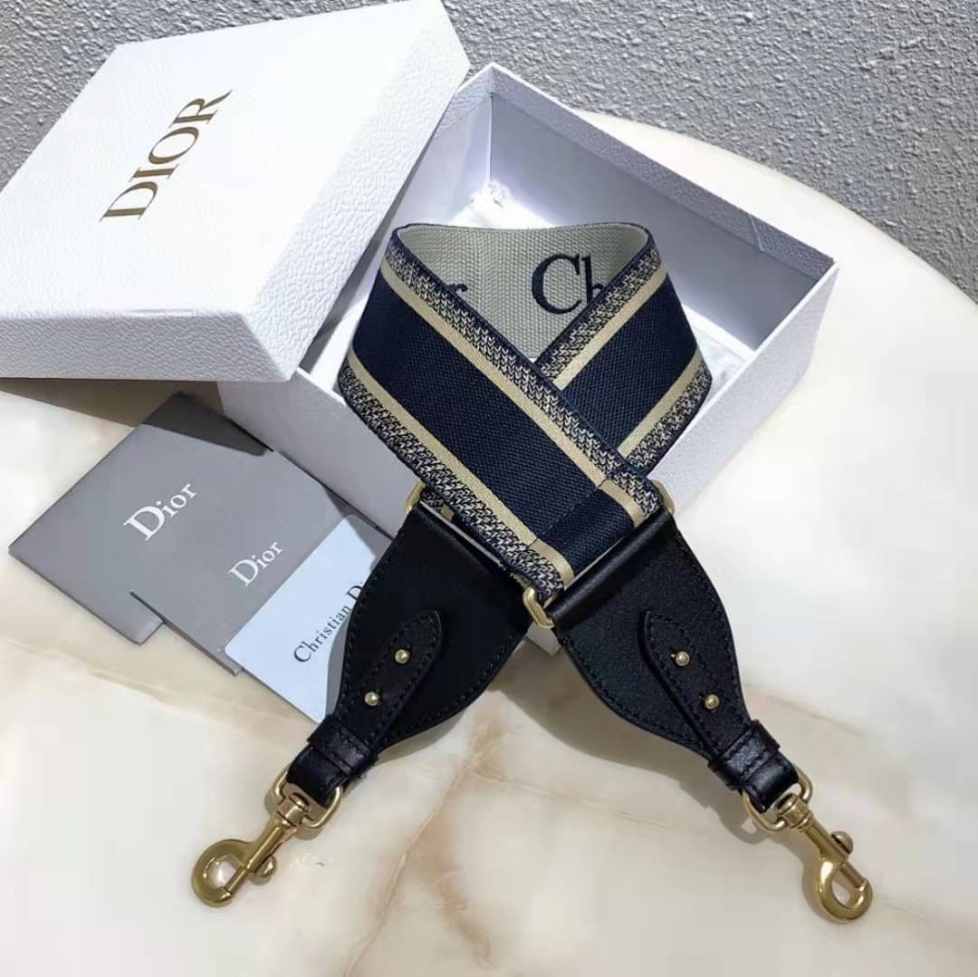 DIOR shoulder strap สายสะพายยาว พร้อมส่ง เกรดใช้งานสลับของแท้ เกรดออริจินอล ภาพสินค้าถ่ายจากงานขายจริง ใช้งานต่างประเทศได้
