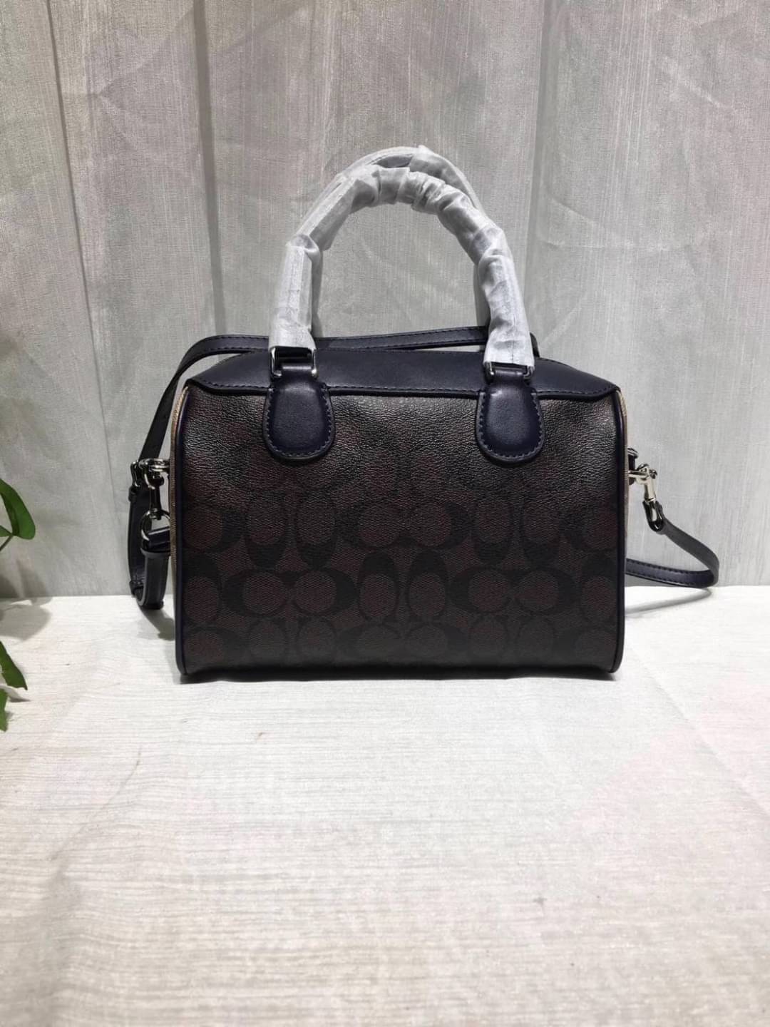 ของแท้ COACH Bennett Satchel In Signature Canvas