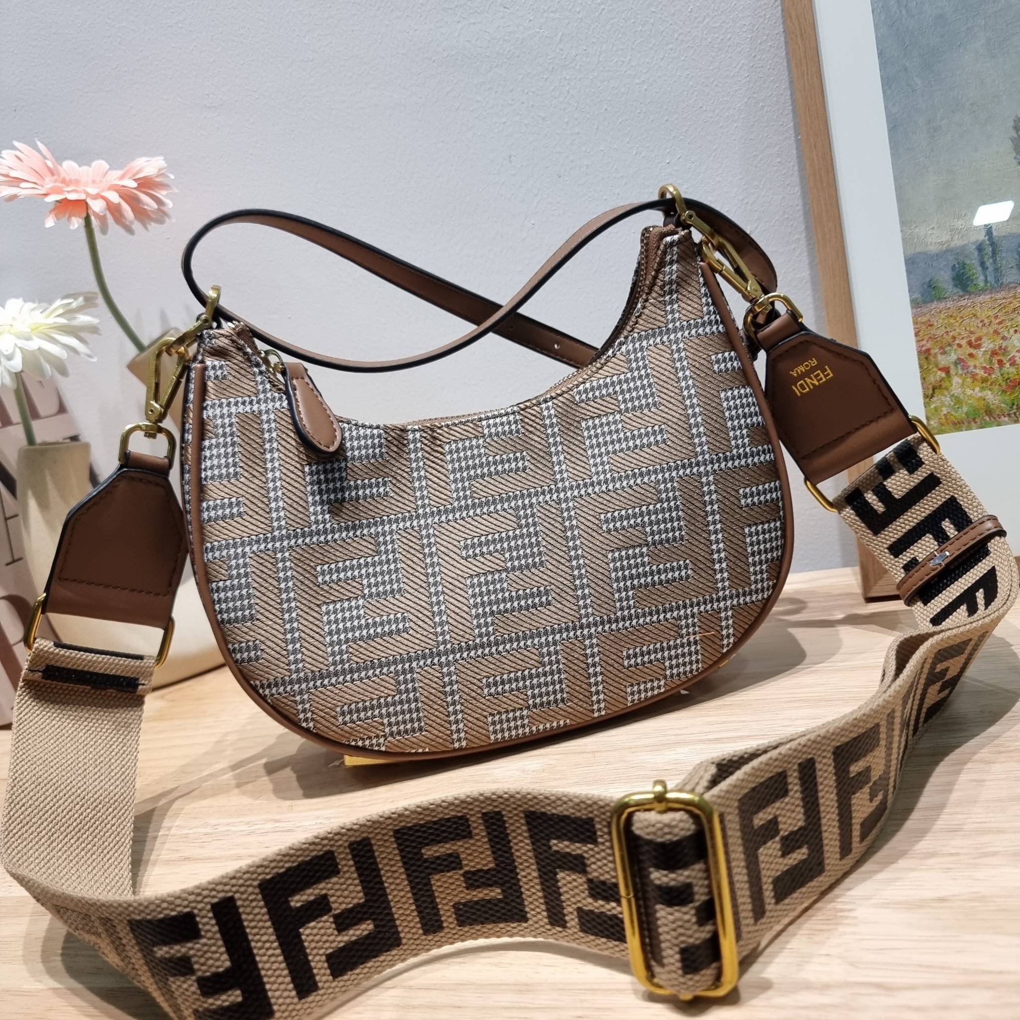 Fendigraphy Small FF fabric bag / FENDI HOBO / FENDI MONOGRAM CROSSBODY HOBO BAG กระเป๋าสะพายข้างใหม่ล่าสุด ดีไซน์ลวดลายรอบใบ มี texture โดดเด่นน่าใช้ ดูหรูและคลาสสิคในตัว