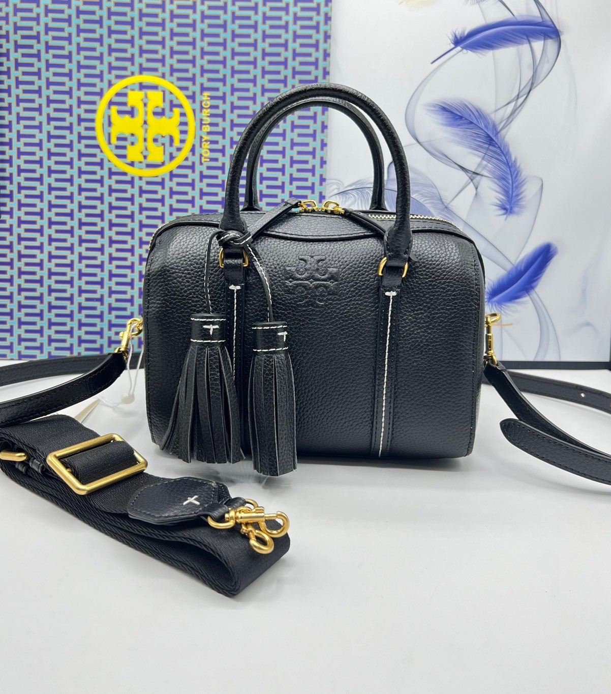 Tory Burch Thea Mini Web Satchel Crossbody Bag / Tory keepall พร้อมส่ง กระเป๋าสะพายทรงหมอนขนาดกลางกำลังน่ารัก เกรดท็อปออริจินอล