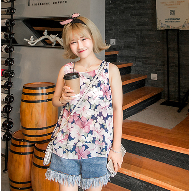 พร้อมส่ง 🍟 Dreamy tops เสื้อยืดพิมพ์ลายดอกน่ารักๆ ผ้าเนื้อนิ่ม ใส่สบาย สำเนา