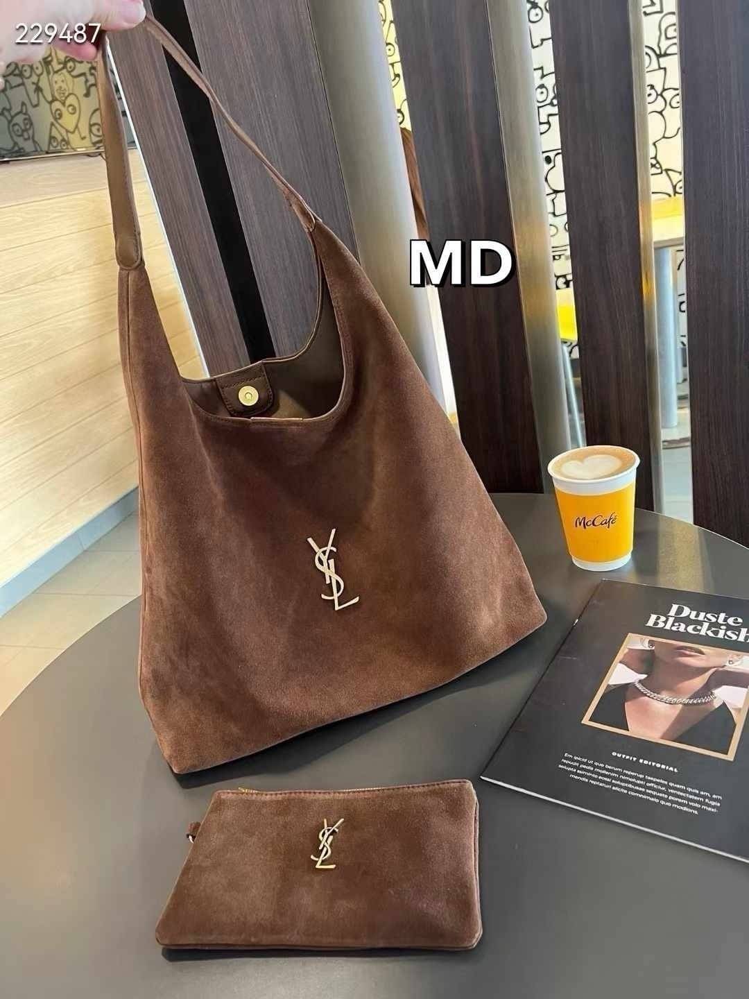 YSL Hobo Leather Bag / YSL Hobo Suede Bag กระเป๋าสะพายทรงโท้ทใบใหญ่รุ่นใหม่ หูจับในตัวใช้งานง่ายจุของได้เยอะ งานหนังเรียบและงานหนังกลับสีน้ำตาล ดีไซน์เรียบแต่หรู