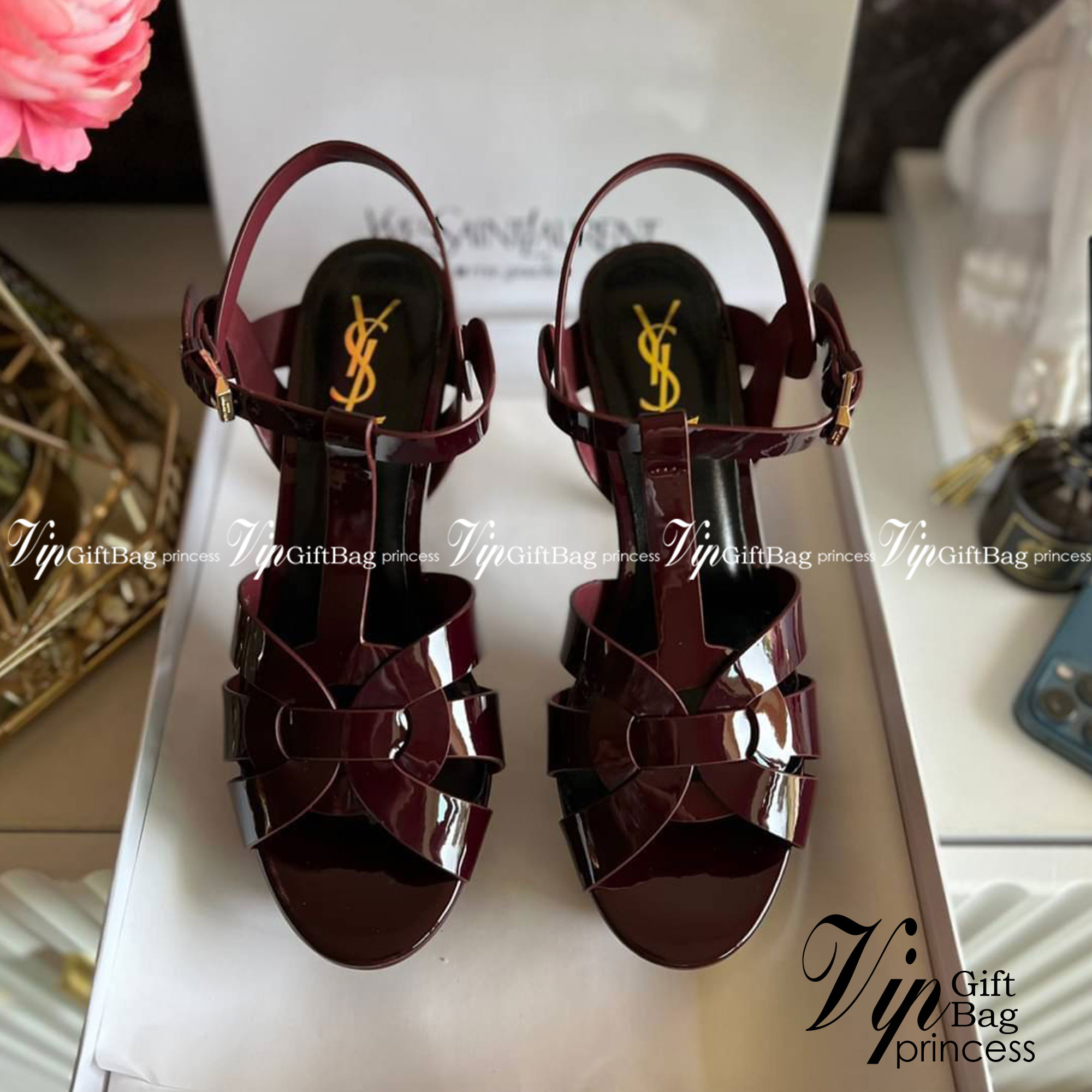 YSL TRIBUTE HEEL / SAINT LAURENT TRIBUTE HEEL / YSL HIGH HEEL เกรดออริจินอล รองเท้าส้นสูงแบรนด์หรู ที่สาวๆ ทุกคนควรมี ไว้ออกงานหรือใส่ทำงานได้ คู่นี้คือปังได้ตลอดกาล เพิ่มความสูงเพรียว สวยหรูมากค่ะ