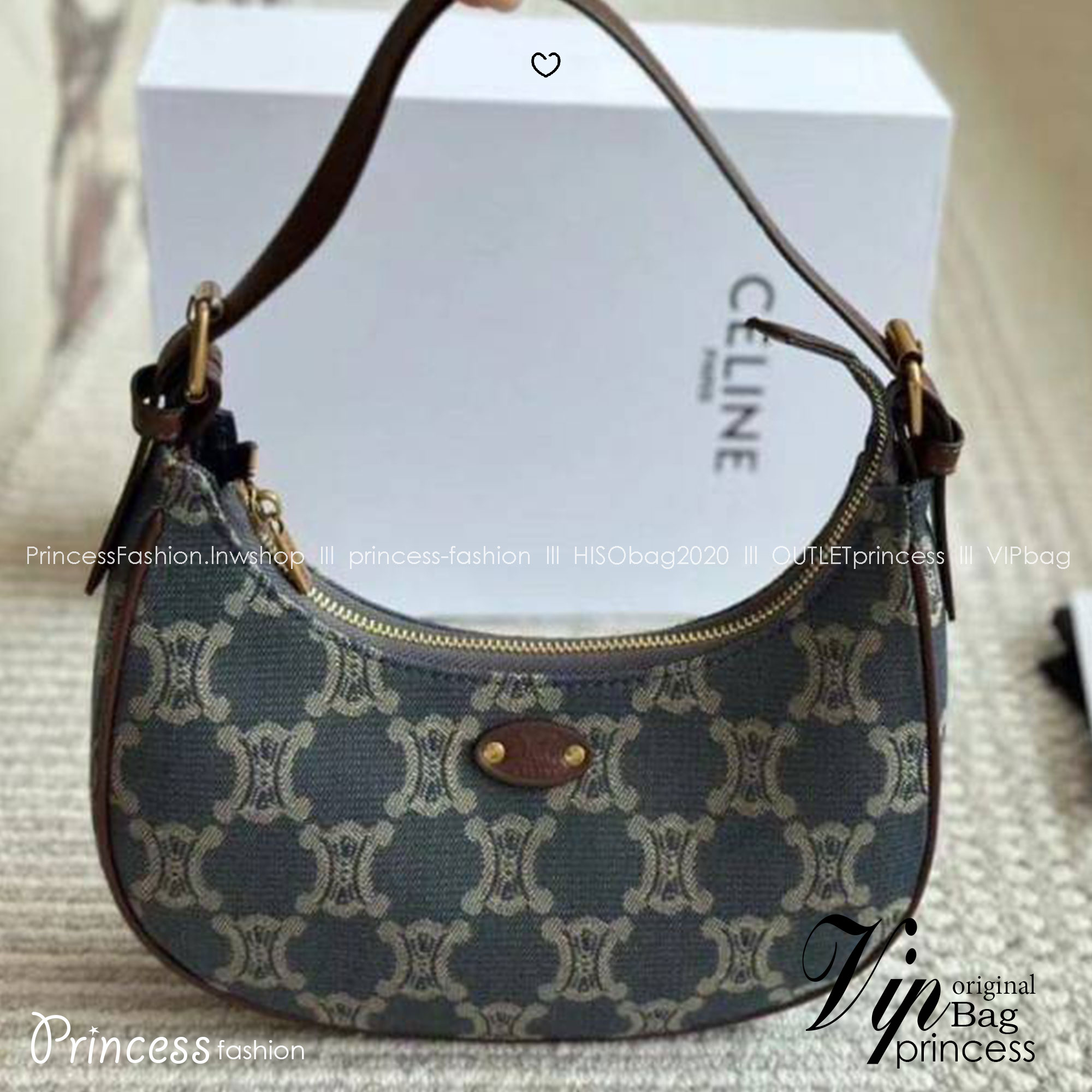 CELINE Ava Denim Macadam Vintage Shoulder Bag กระเป๋าทรงเอวาวินเทจ งานเดนิมฟอกเข้ายุคสมัย สวยเท่ห์ เข้ากับการแต่งตัวหลายสไตล์ ใช้ได้ทั้งกลางวันและกลางคืน