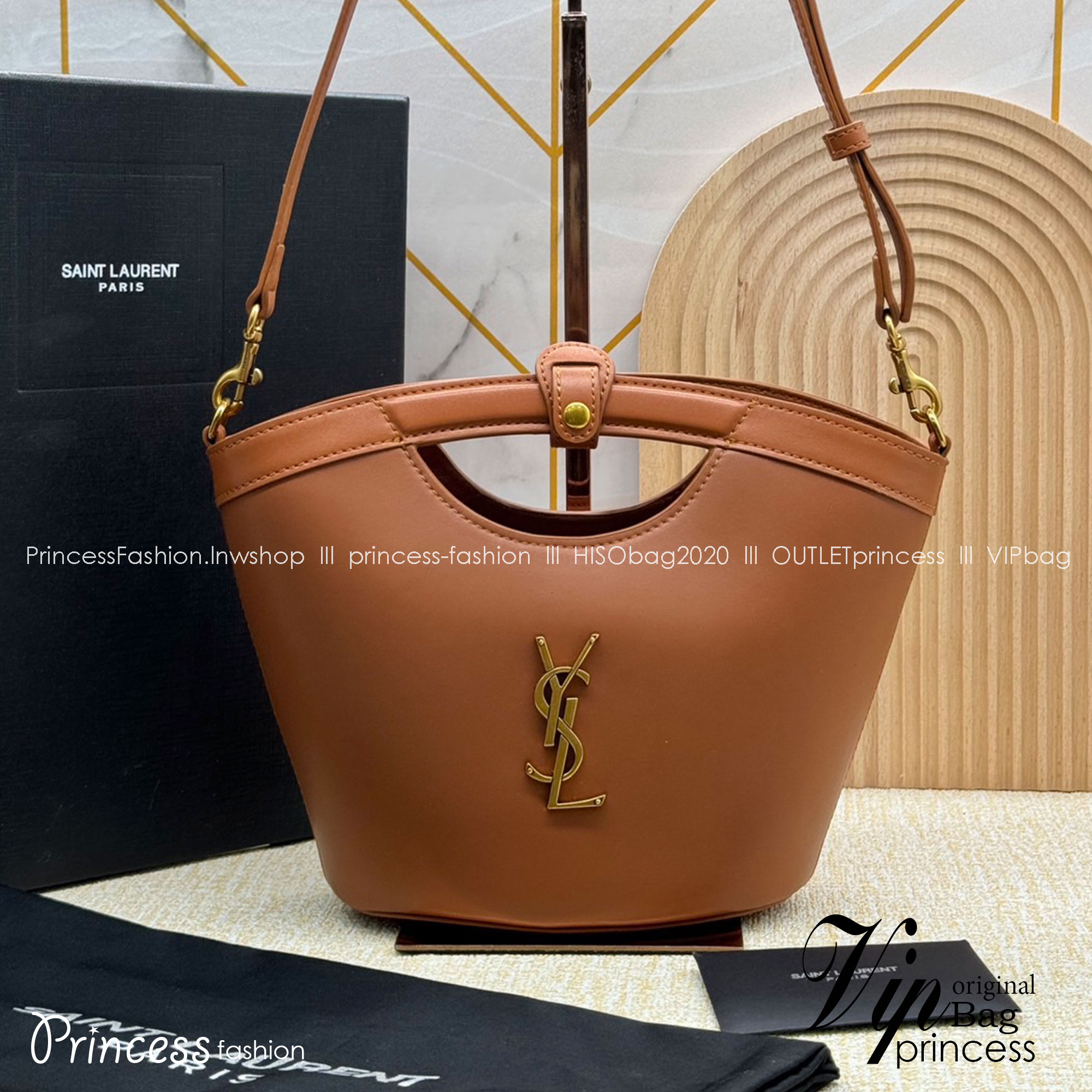 YSL CELIA MINI TOTE IN SMOOTH LEATHER / YSL Bucket Bag กระเป๋าสะพายทรงโท้ทมือจับในตัว รุ่นใหม่ทันสมัย งานหนังเต็มใบ เกรดออริ 1:1 ใช้งานต่างประเทศได้