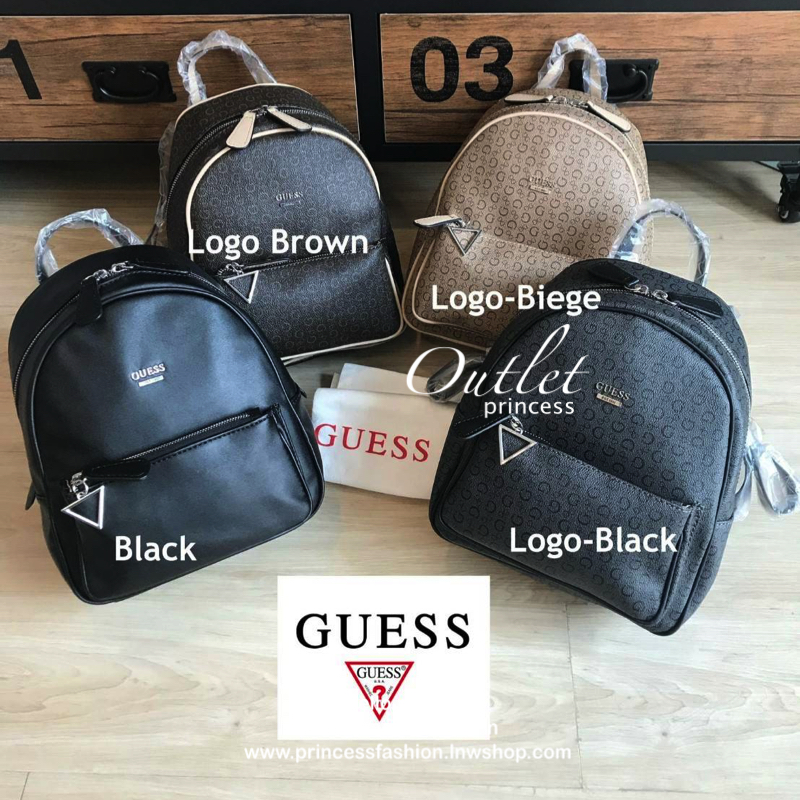 Guess Factory Mini Backpack กระเป๋าเป้สะพายขนาดกลาง มีฐานกว้าง จุของได้เยอะ เปิดปิดด้วยซิปคู่ใช้งานง่าย ภายในกว้าง ใส่กระเป๋าสตางค์ มินิไอแพคและของจุกจิกอื่นได้ ด้านหน้ามี1ช่องซิปใช้งาน ประดับโลโก้รูปสามเหลี่ยม สายสะพายปรับได้เพื่อนการใช้งานที่คล่องตัว เห
