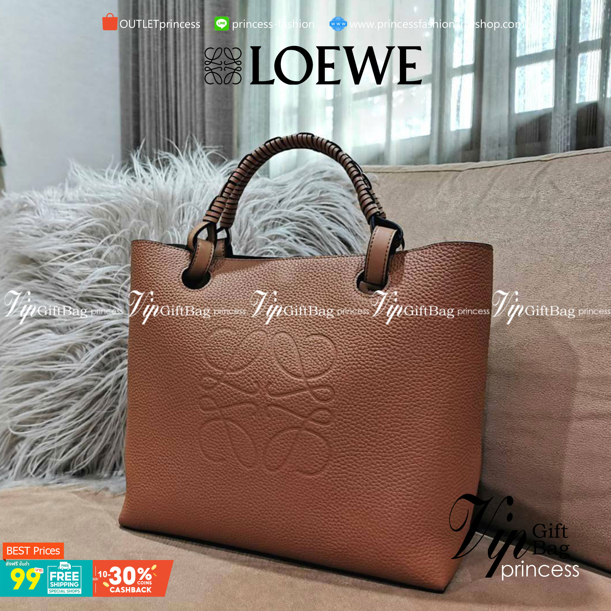 LOEWE HANDLE & SHOULDER BAG VIP GIFT WITH PURCHASE (GWP) กระเป๋าหนังแท้พรีเมี่ยมกิ๊ฟ Limited จาก LOEWE PERFUME DUTYFREE รุ่น Rare items สุดๆวัสดุหนังแท้ Lambskin แบบนิ่มเทคเจอร์สวยดีไซน์สุดหรูคงเอกลักษณ์แบรนด์ ภายในโล่งกว้าง ซับในหนังกลับ ใบใหญ่กำลังดีจุส