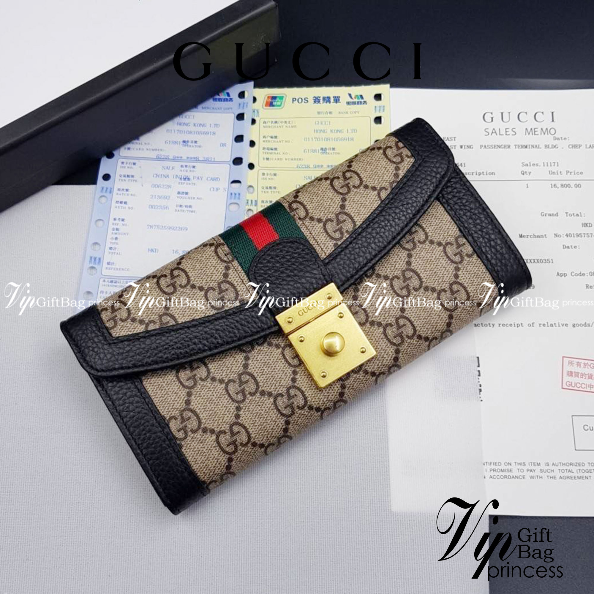 GUCCI LONG WALLET / GUCCI WALLET กระเป๋าสตางค์ใบยาว งานหนังแท้ ผสมผสานความสง่างามและคลาสสิกที่เข้ากับยุคสมัย ด้านหน้าโดดเด่นด้วยซิกเนเจอร์แบรนด์ เป็นอีกหนึ่งรุ่นที่ดาราเชเลปใช้กันเยอะมาก พร้อมส่งที่ไทย ภาพสินค้าถ่ายจากงานขายจริง ใช้งานต่างประเทศได้ค่ะ