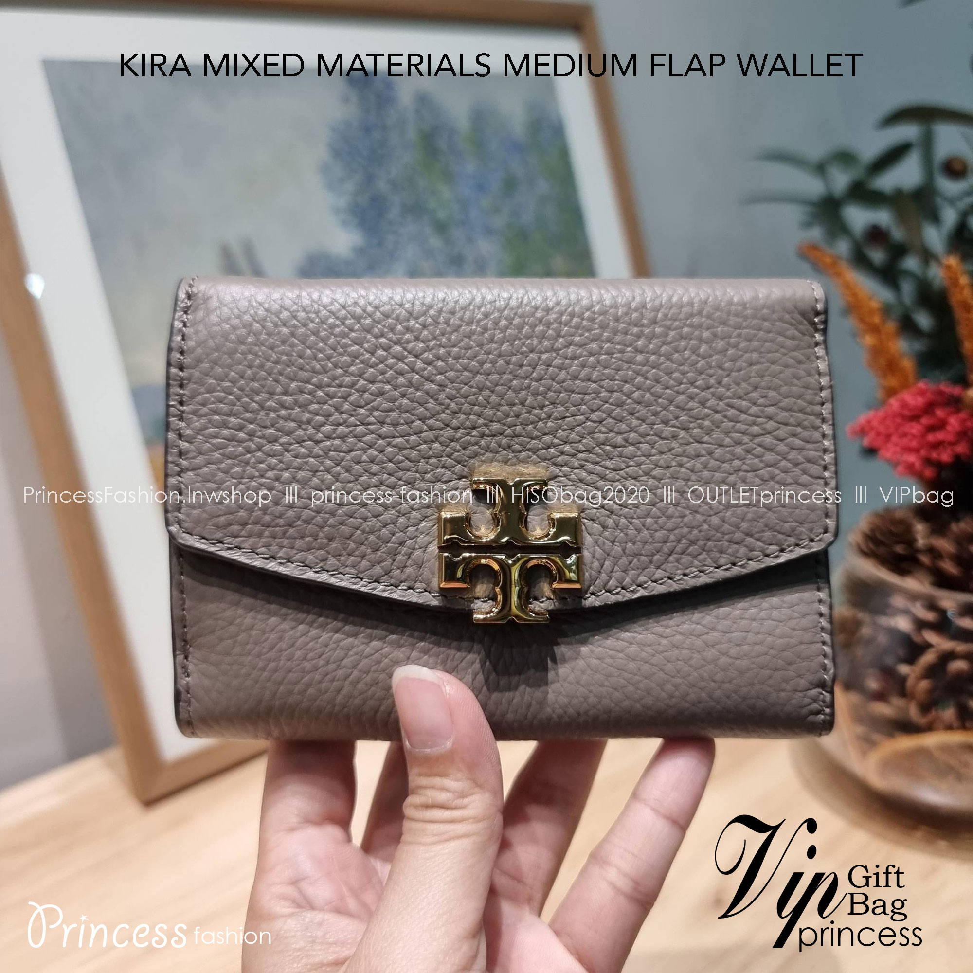 TORY BURCH KIRA MIXED MATERIALS MEDIUM FLAP WALLET กระเป๋าสตางค์ใบกลาง รุ่นยอดนิยม ดูหรูหรา ดูแพง ดีไซน์คลาสสิค ขนาดกำลังพอเหมาะ