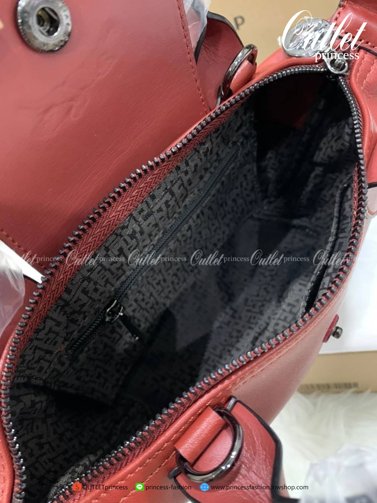 ของแท้ 100% Longchamp LE PLIAGE CUIR TOP HANDLE BAG Color: Black,Orange,Sienna, Navy,Nordic,Grey,Lichen