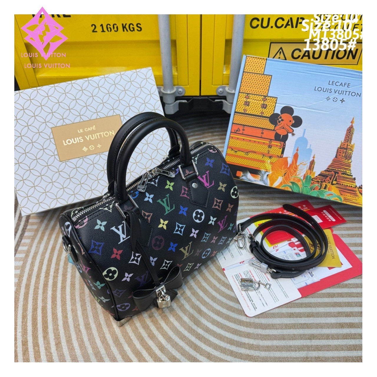 LV x TM - Speedy Bandoulière 25 bag กระเป๋าทรงหมอน รุ่นใหม่ท็อปฮิต สวยหรูโดดเด่น มีชีวิตชีวาในคอลเล็คชั่น LV x Murakami ด้วยลายโมโนแกรมสุดไอคอนิกเปี่ยมสีสันที่รังสรรค์ขึ้นใหม่จากพาเลตต์สีสุดป๊อปอันเป็นเอกลักษณ์