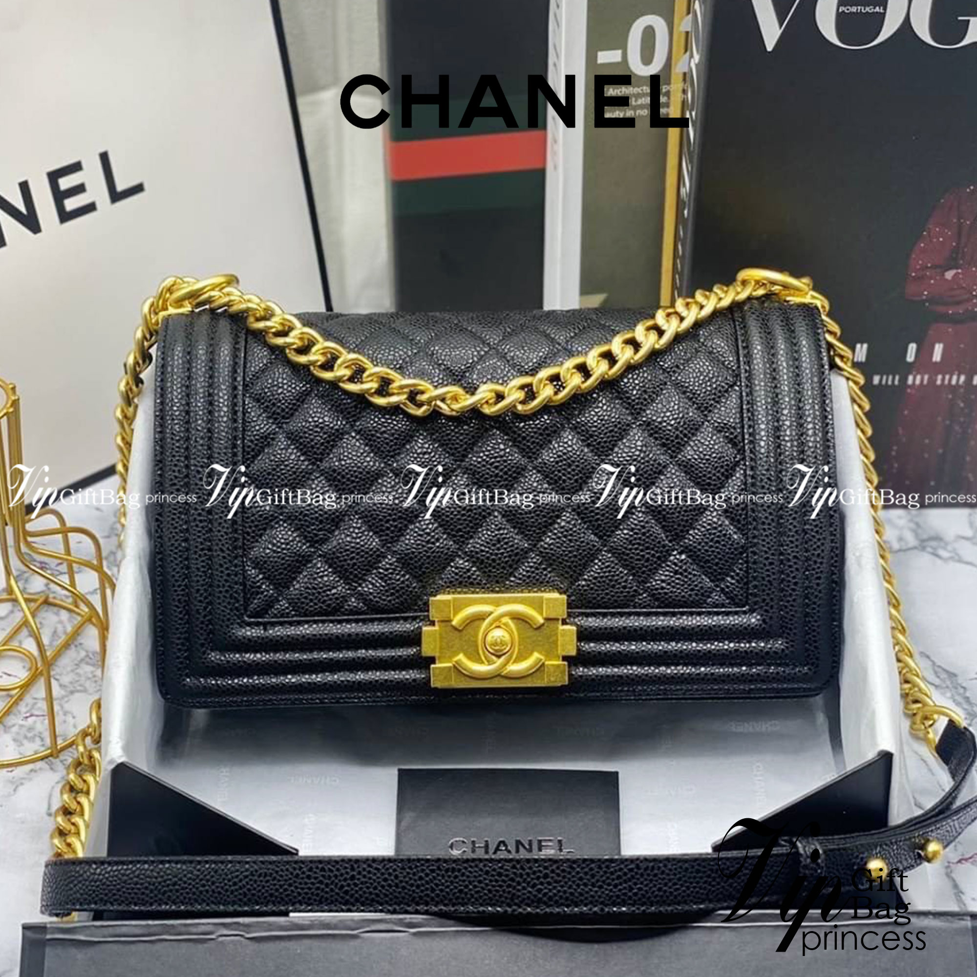 หนังแท้ CHANEL BOY 10" หนังคาเวียร์ อะไหล่เงิน/ทอง พร้อมส่งที่ไทย หนังลูกวัวแท้ อะไหล่โลหะสีรูทีเนียม สวยคลาสสิกทุกยุคสมัย เกรดออริจินอล 1:1 ภาพสินค้าถ่ายจากงานขายจริง ใช้งานต่างประเทศได้