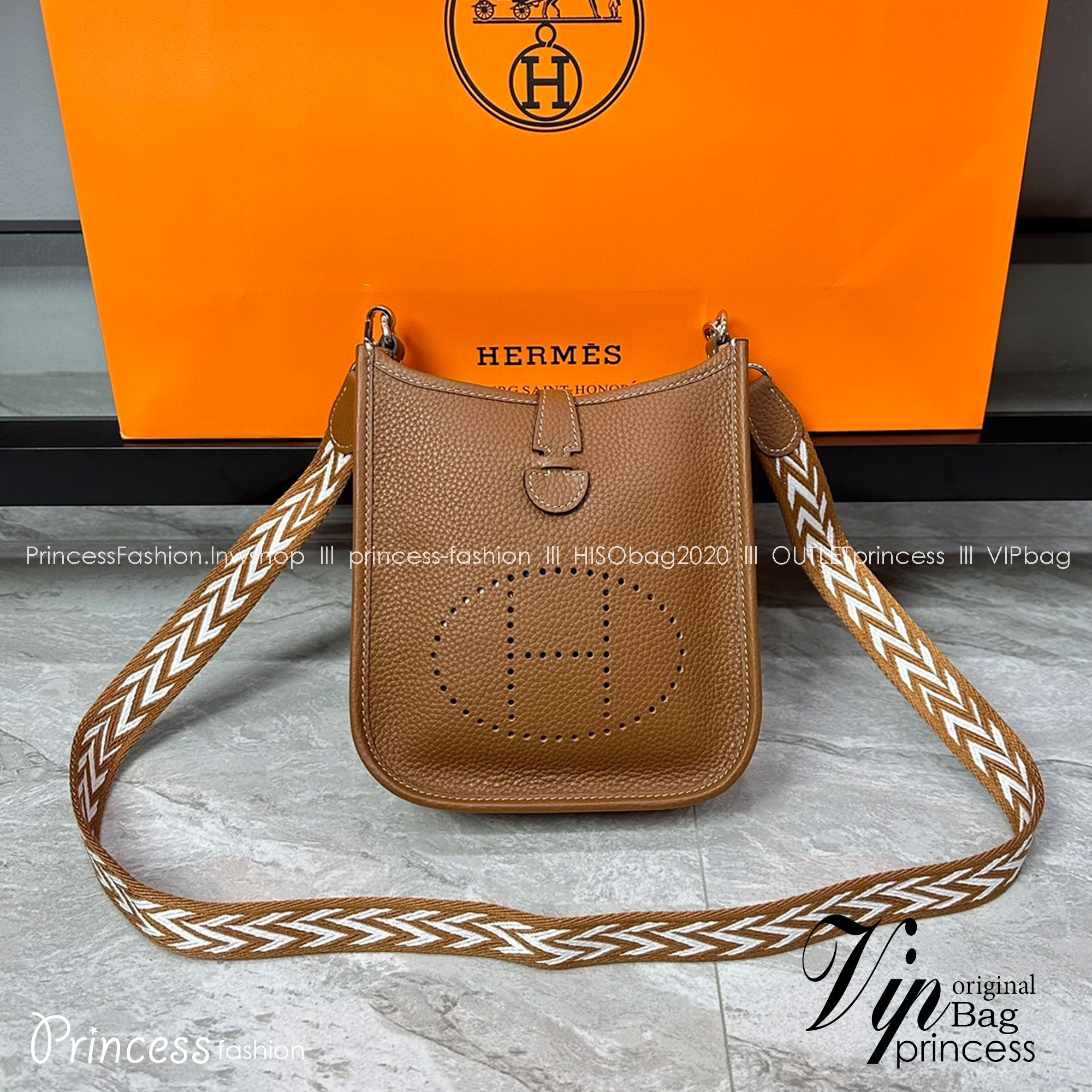HERMES Evelyne TPM Bag The Perfect Mini Crossbody Bag 17cm กระเป๋าทรงโท้ทแบรนด์หรู เอกลักษณ์ของความสง่างาม เกรดออริ สลับแท้ 1:1 ใช้งานต่างประเทศได้