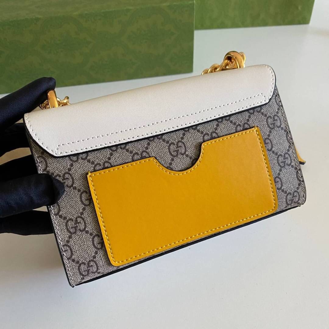 VIP GIFT 】หนังแท้ GUCCI Padlock small shoulder bag GG Supreme canvas กระเป๋าสะพายไหล่ขนาดกะทัดรัด เหมาะกับวันสบายๆ แต่ยังคงความหรูหราตามแบบฉบับแบรนด์ คุ้มค่าน่าใช้ งานจริงสวยมากๆ ค่ะ