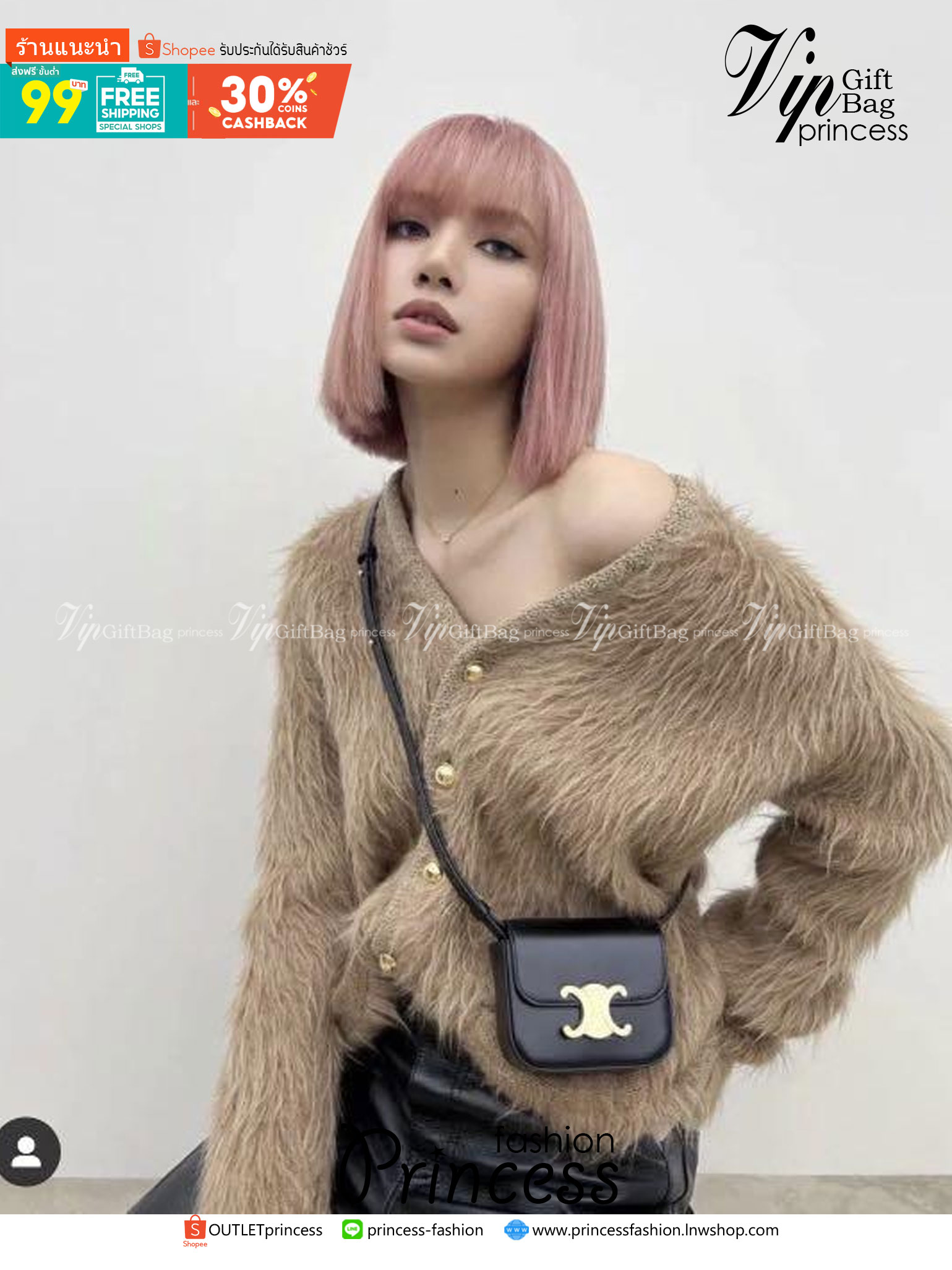 CELINE MINI TRIOMPHE IN TRIOMPHE Shiny calfskin เกรดออริจินอล กระเป๋ามินิทรงชิค ดีไซน์รูปกล่องสุดแสนมินิมอล สามารถสะพายแบบ Crossbody และยังเป็น Belt Bagได้อีกด้วย วัสดุแคนวาสลาย Triomphe แบบไม่มีตกยุค