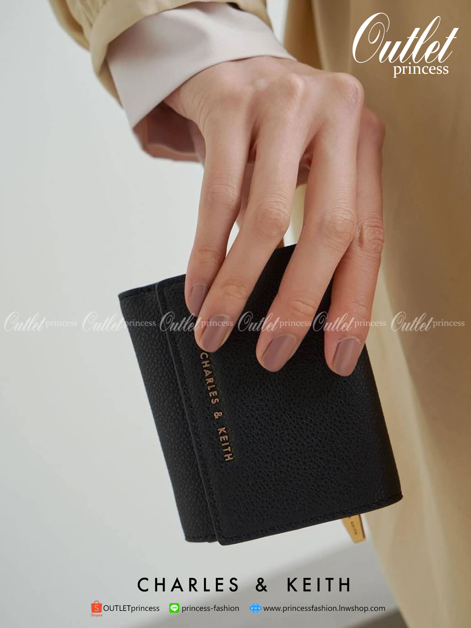 CHARLES & KEITH MINI SNAP-BUTTON SMALL WALLET กระเป๋าเงินใบ 3 พับสุดคลาสสิค ขนาดกระทัดรัดเหมาะกับการพกพาและใช้กับกระเป๋าใบเล็กมากๆเลยค่า