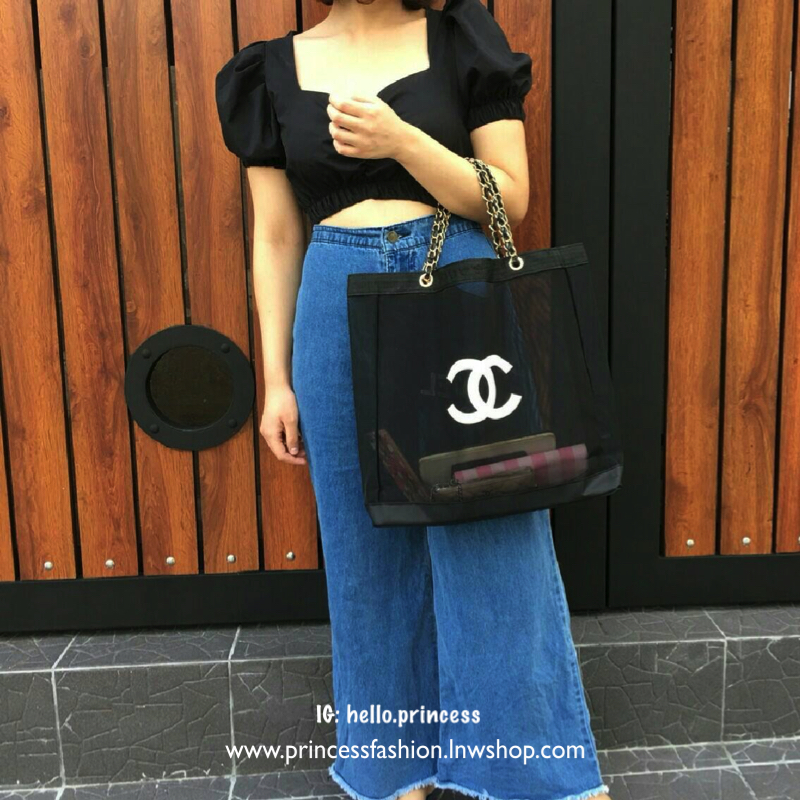 พร้อมส่งความสวยหรู 👠👠 Chanel Shopping Bag With Chain กระเป๋าสะพายใบใหญ่ทรง Shopping Bag Limited Edition พรีเมี่ยมกิ้ฟของแท้นำเข้าจาก Chanel Perfume Counter ของแท้100% (ไม่ใช่งานเลียนแบบ) ใบใหญ่วัสดุ Nylon โปร่ง *อะไหล่ทอง ♡ ปั้ม CHA