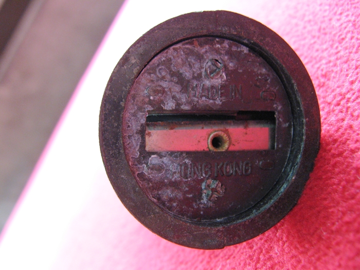 กบเหลาดินสอตะเกียงโบราณ MADE IN HONGKONG ค่ะ