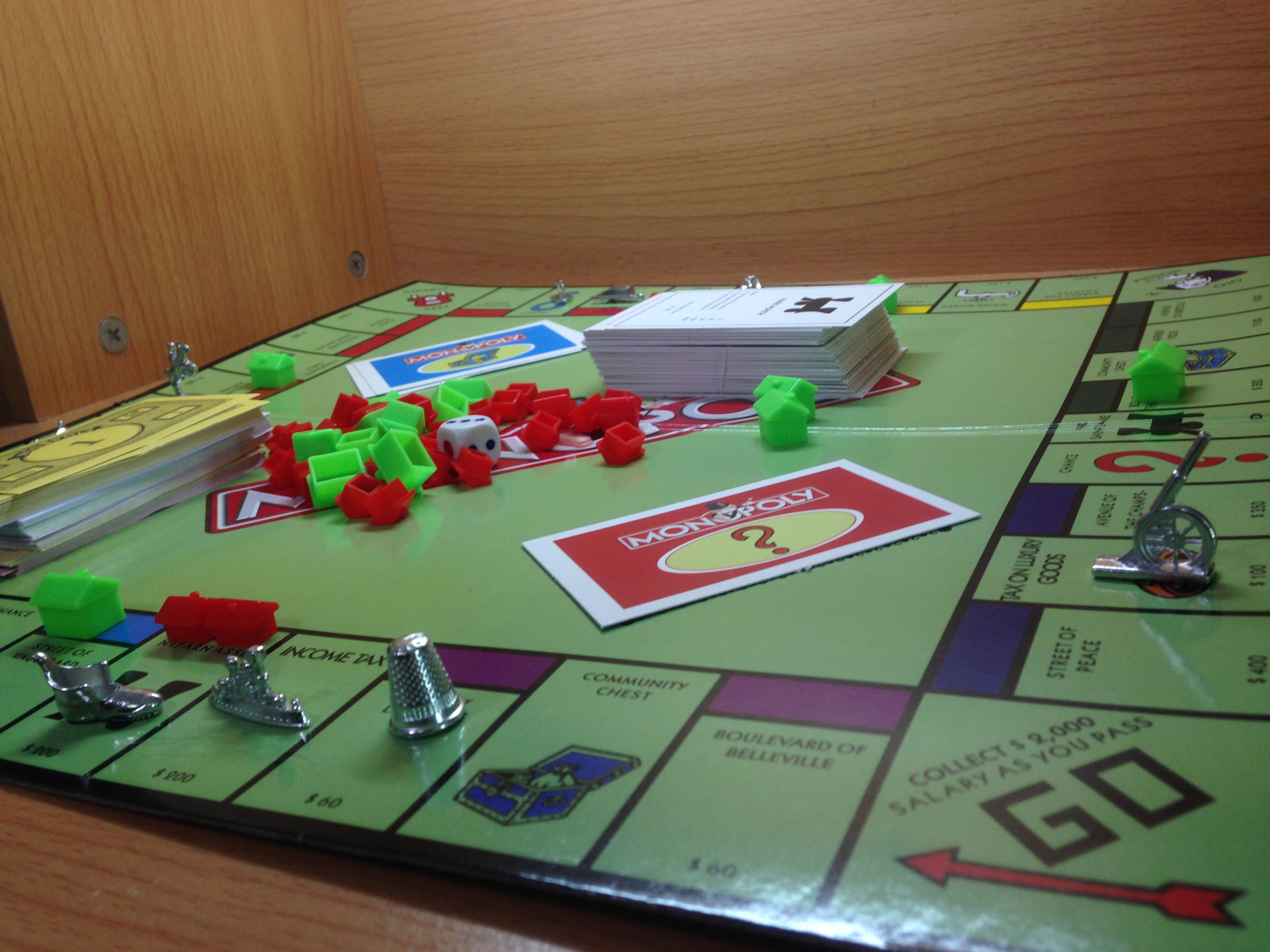 เกมเศรษฐีโมโนโพลี่ชุดมาตรฐาน (Monopoly)