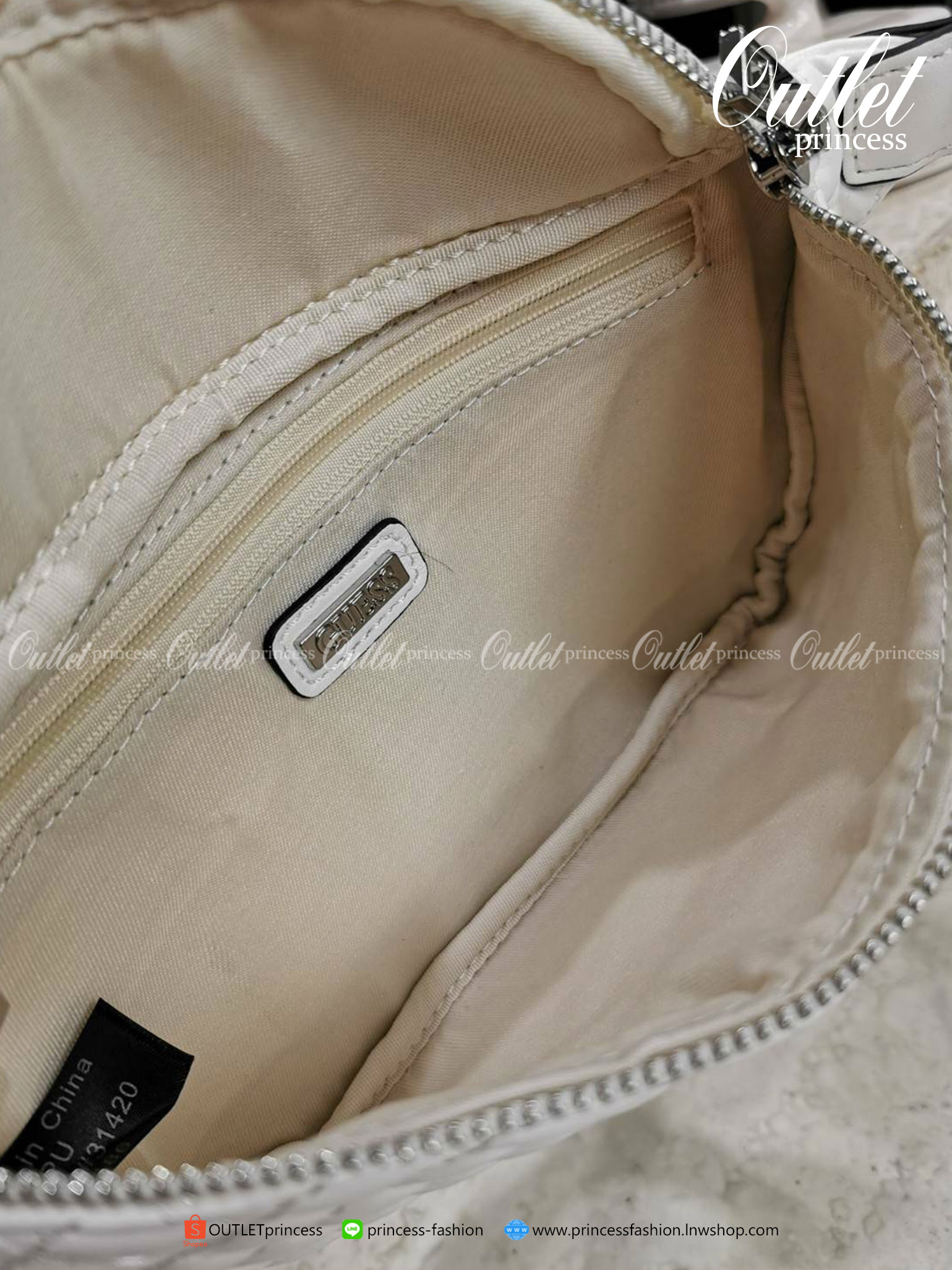 Guess Woman Factory Belt Bag กระเป๋าสะพาย/คาดเอว/คาดอก รุ่นใหม่ดีไซน์ยอดนิยม สีดำ