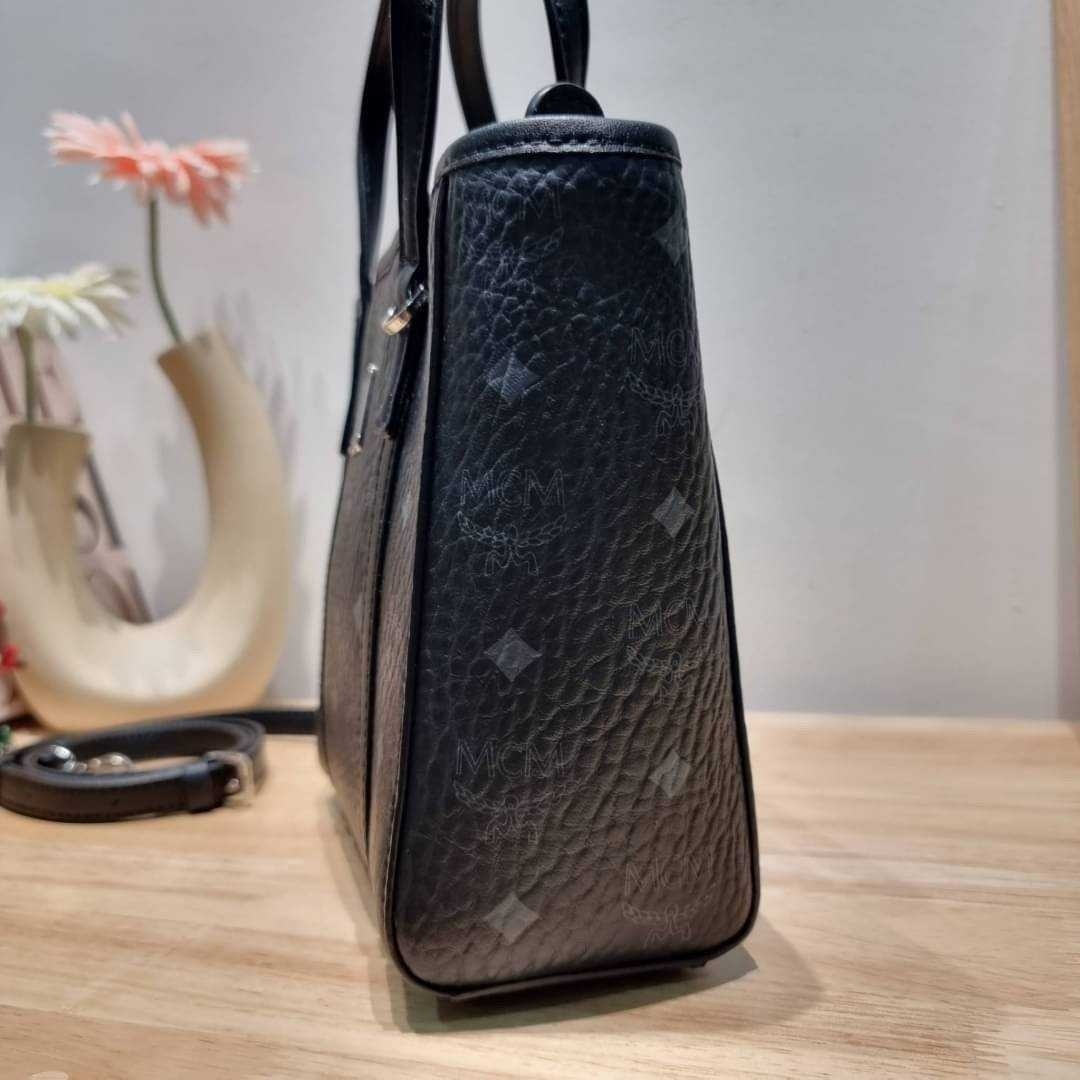 M.C.M MINI TONI SHOPPER IN VISETOS กระเป๋าถือ/สะพายข้าง ทรงโท้ทไซส์มินิ สวยคลาสสิค เกรดท็อปออริ 1:1 สลับแท้ ใช้งานต่างประเทศได้