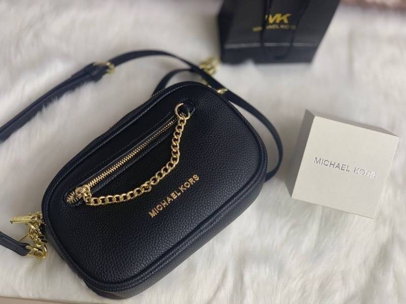 MICHAEL KORS Crossbody Golden hardware